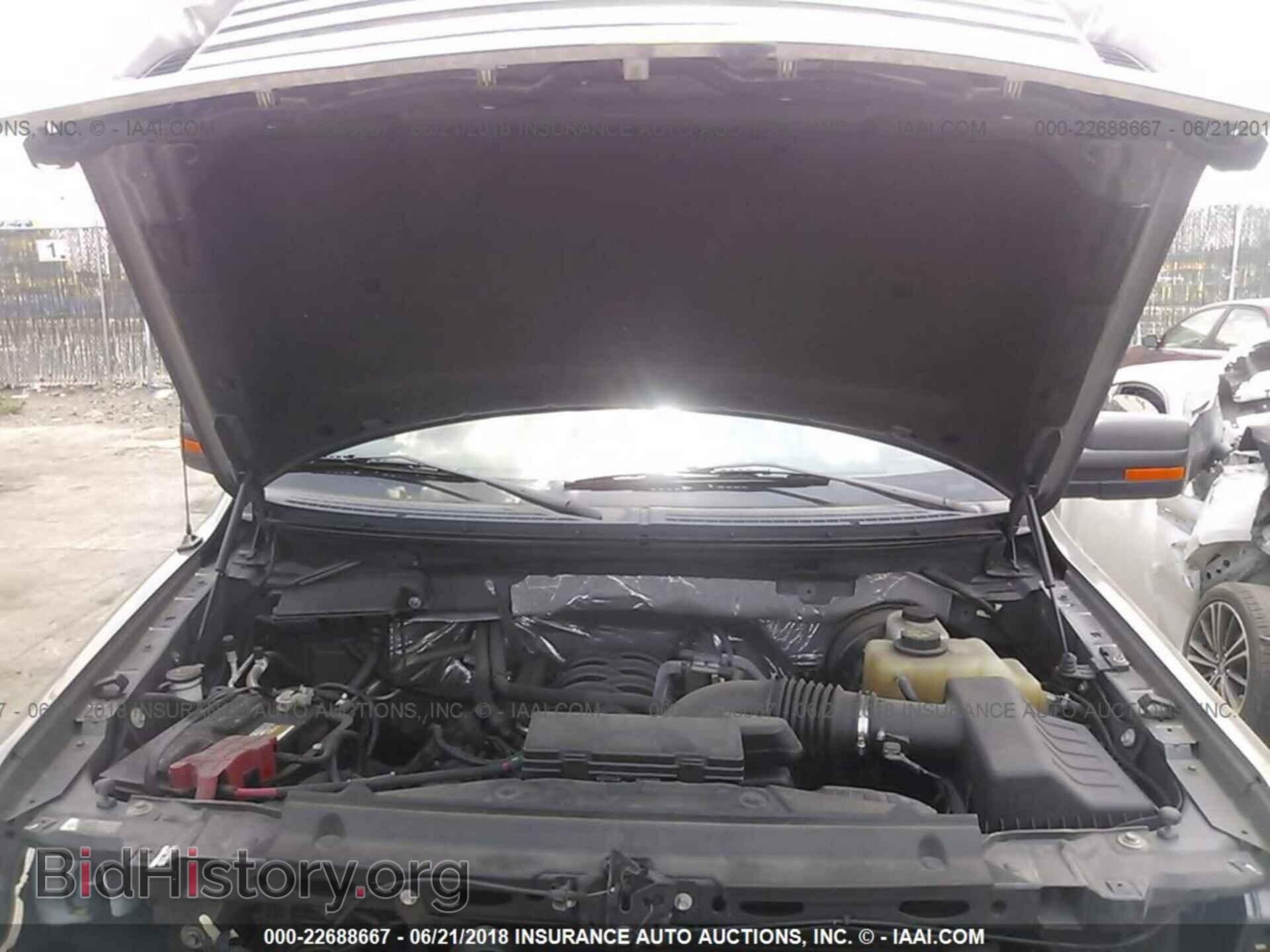 2011 Ford F150 - VIN: 1FTFX1CF8BFD42369 - Photo 10