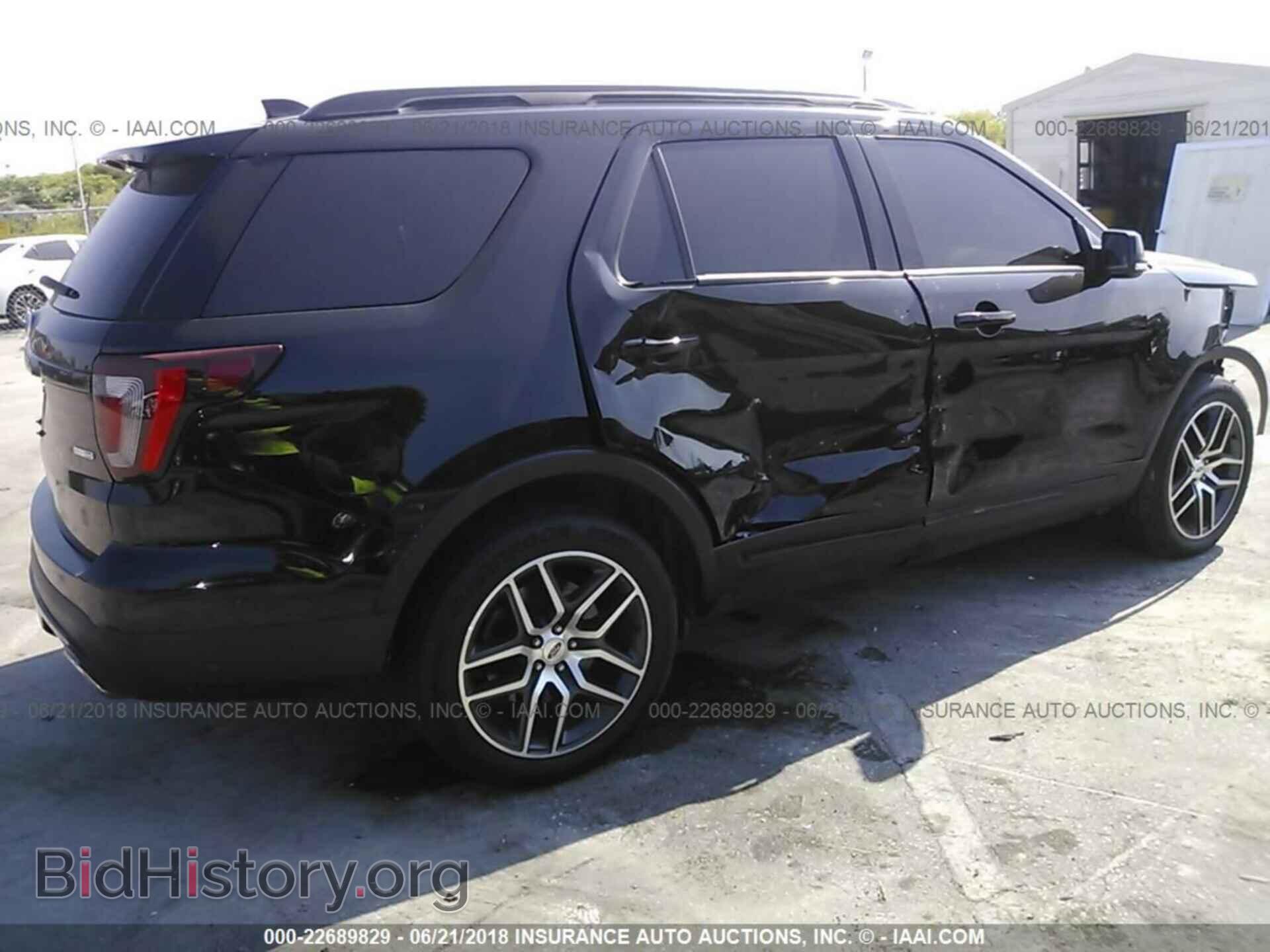 2017 Ford Explorer - VIN: 1FM5K8GT0HGB27991 - Photo 4