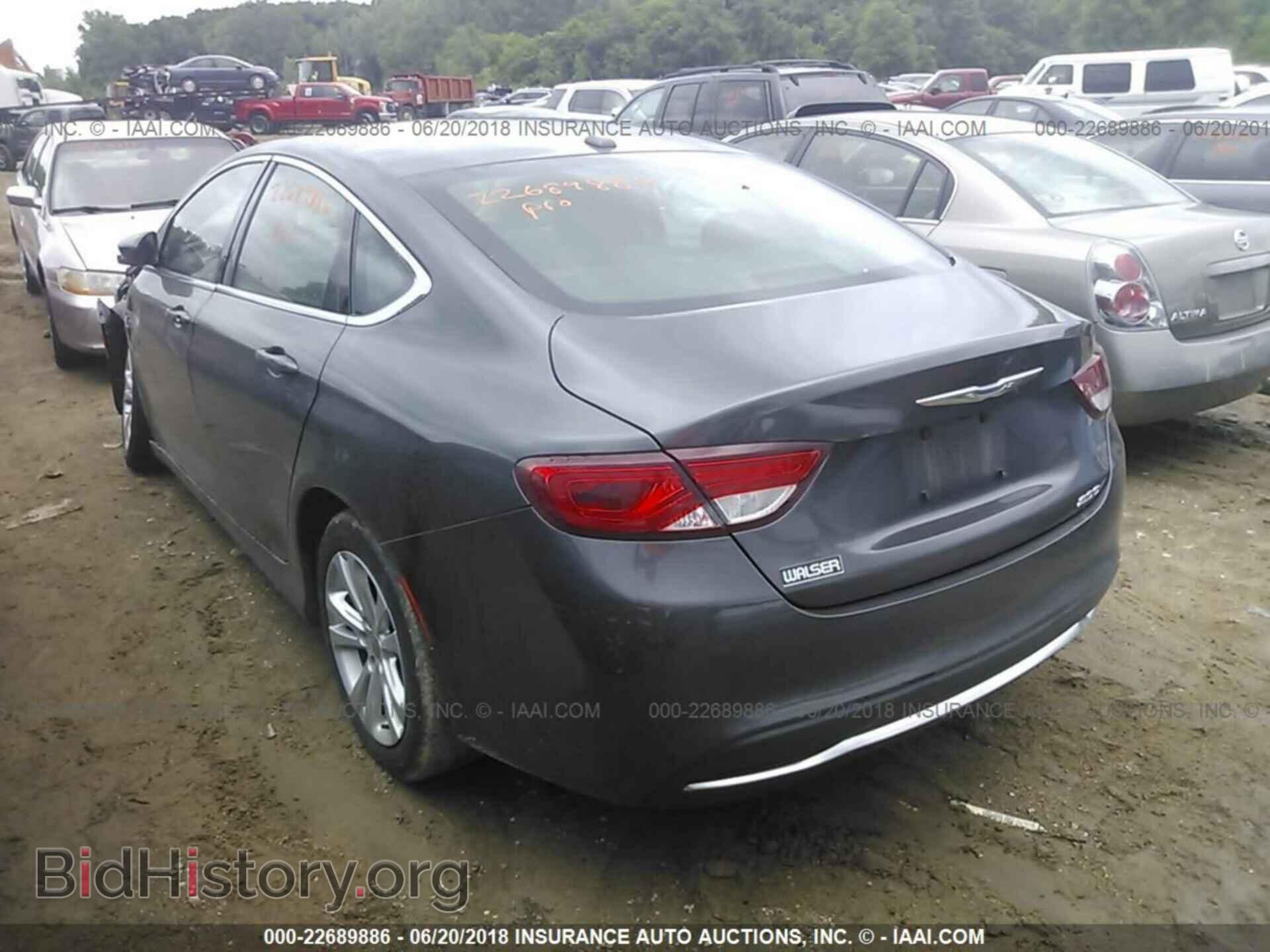 2015 Chrysler 200 - VIN: 1C3CCCAB8FN708843 - Фото 3