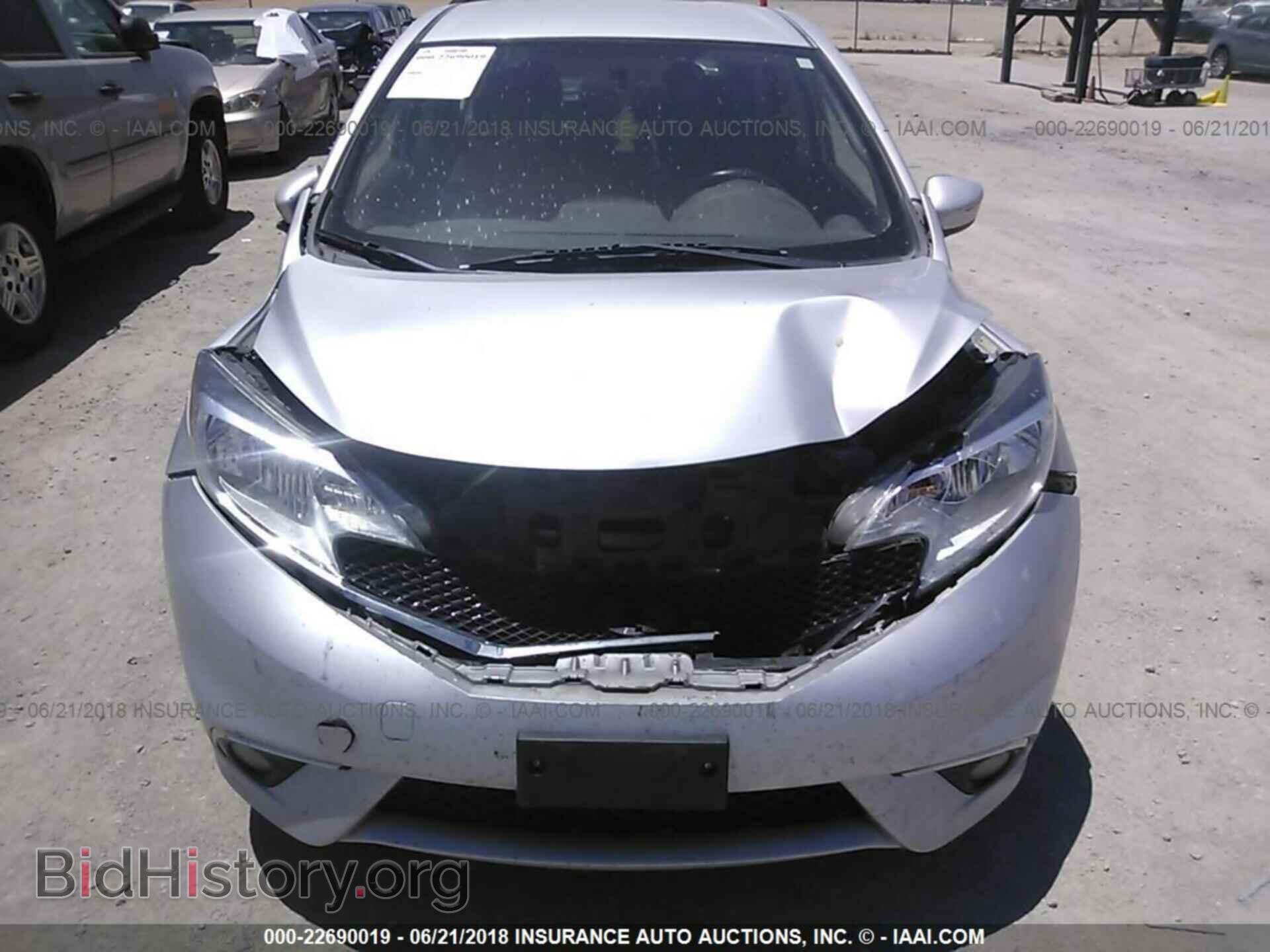 2015 Nissan Versa note - VIN: 3N1CE2CPXFL444391 - Photo 6