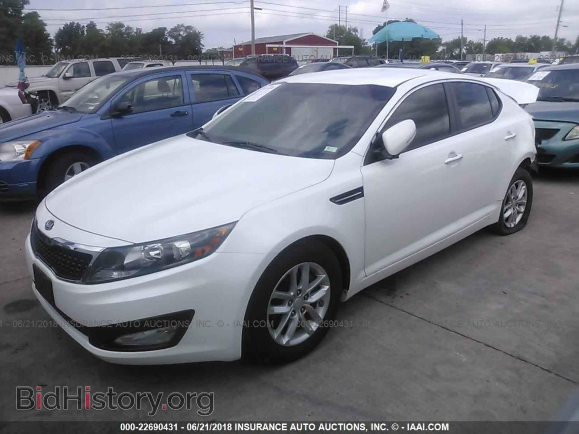 2013 Kia Optima - VIN: KNAGM4A77D5301375 - Photo 2