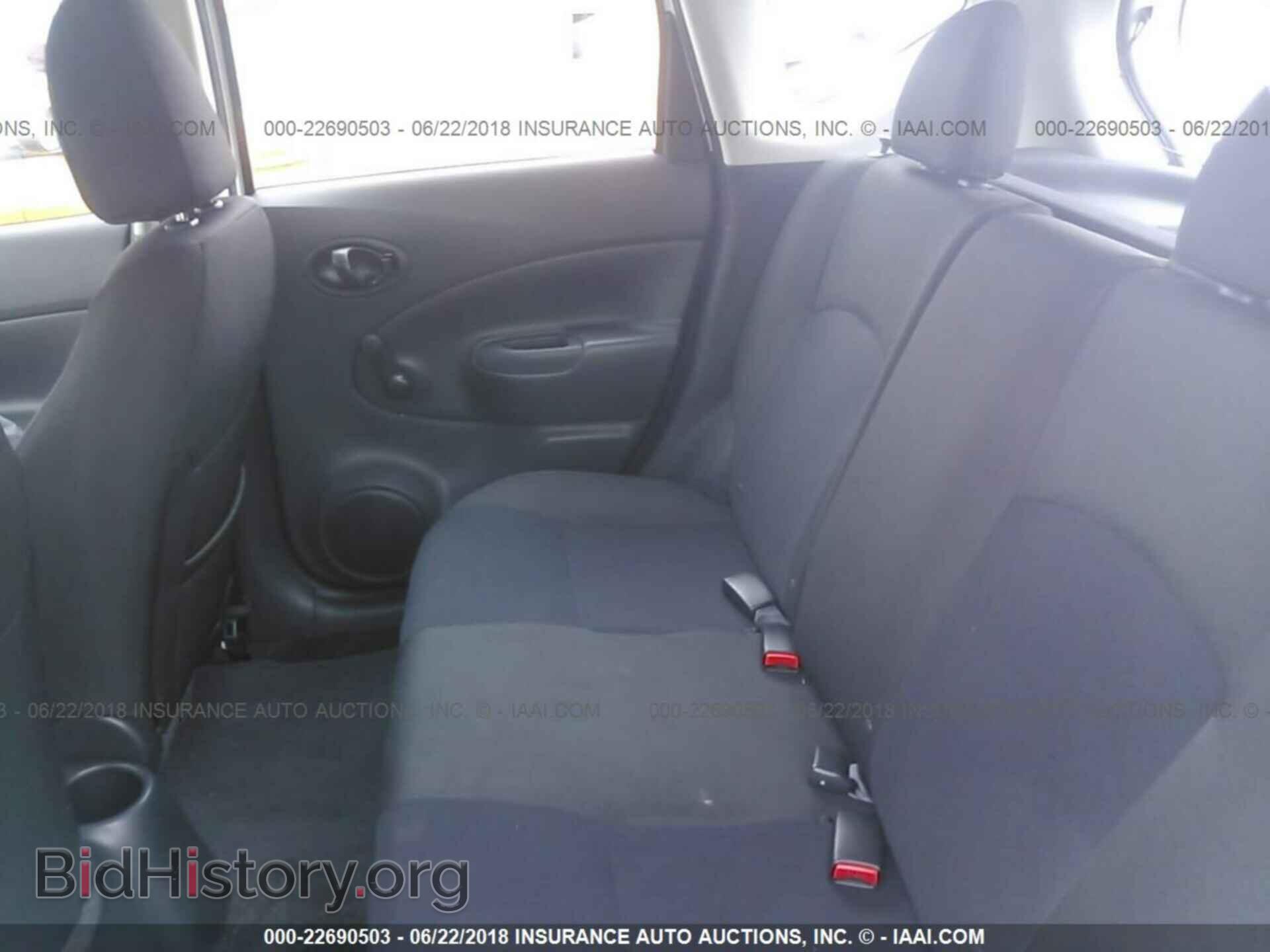 2017 Nissan Versa note - VIN: 3N1CE2CP3HL381671 - Photo 8