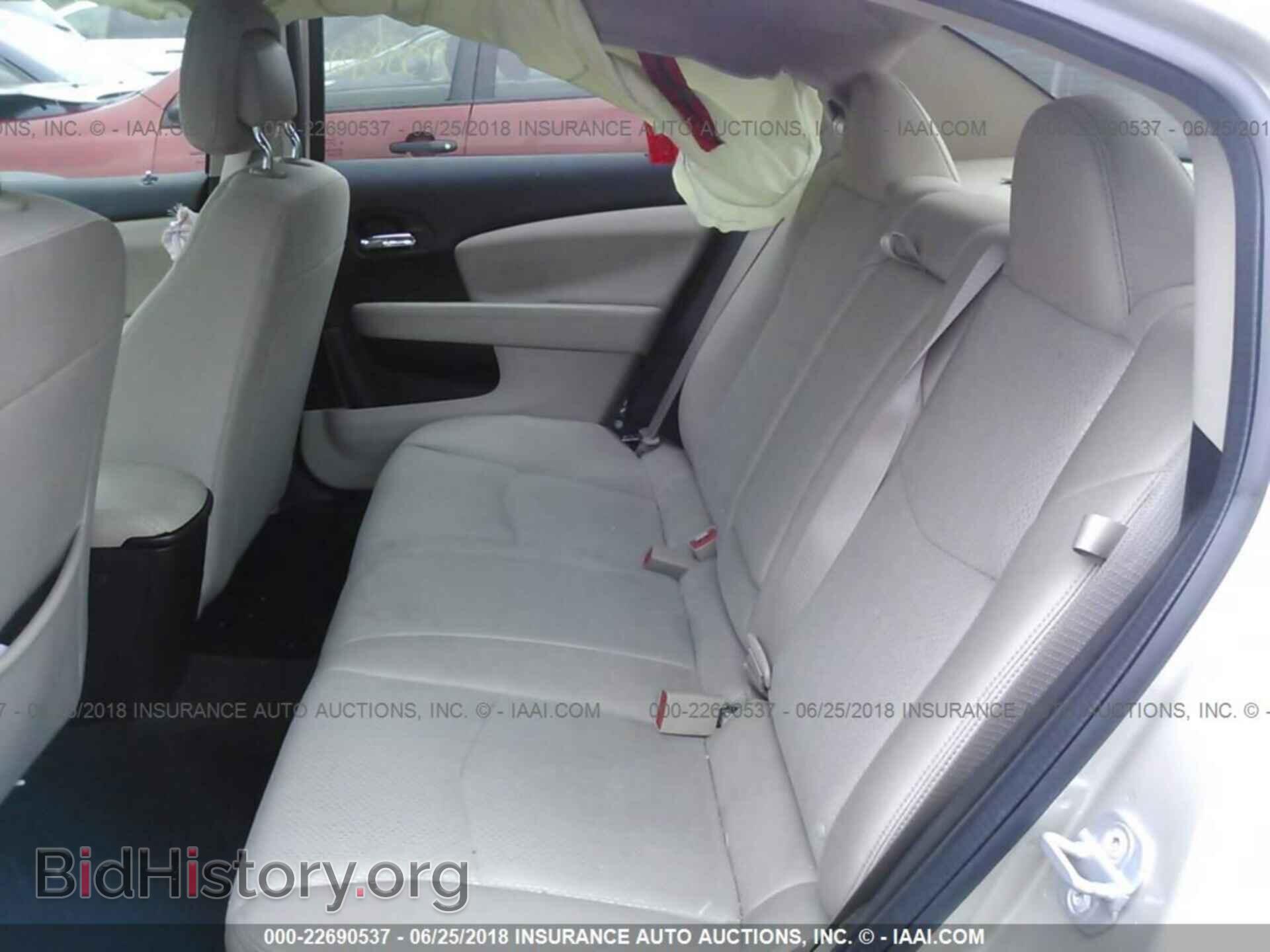 2013 Chrysler 200 - VIN: 1C3CCBBB6DN578762 - Photo 8