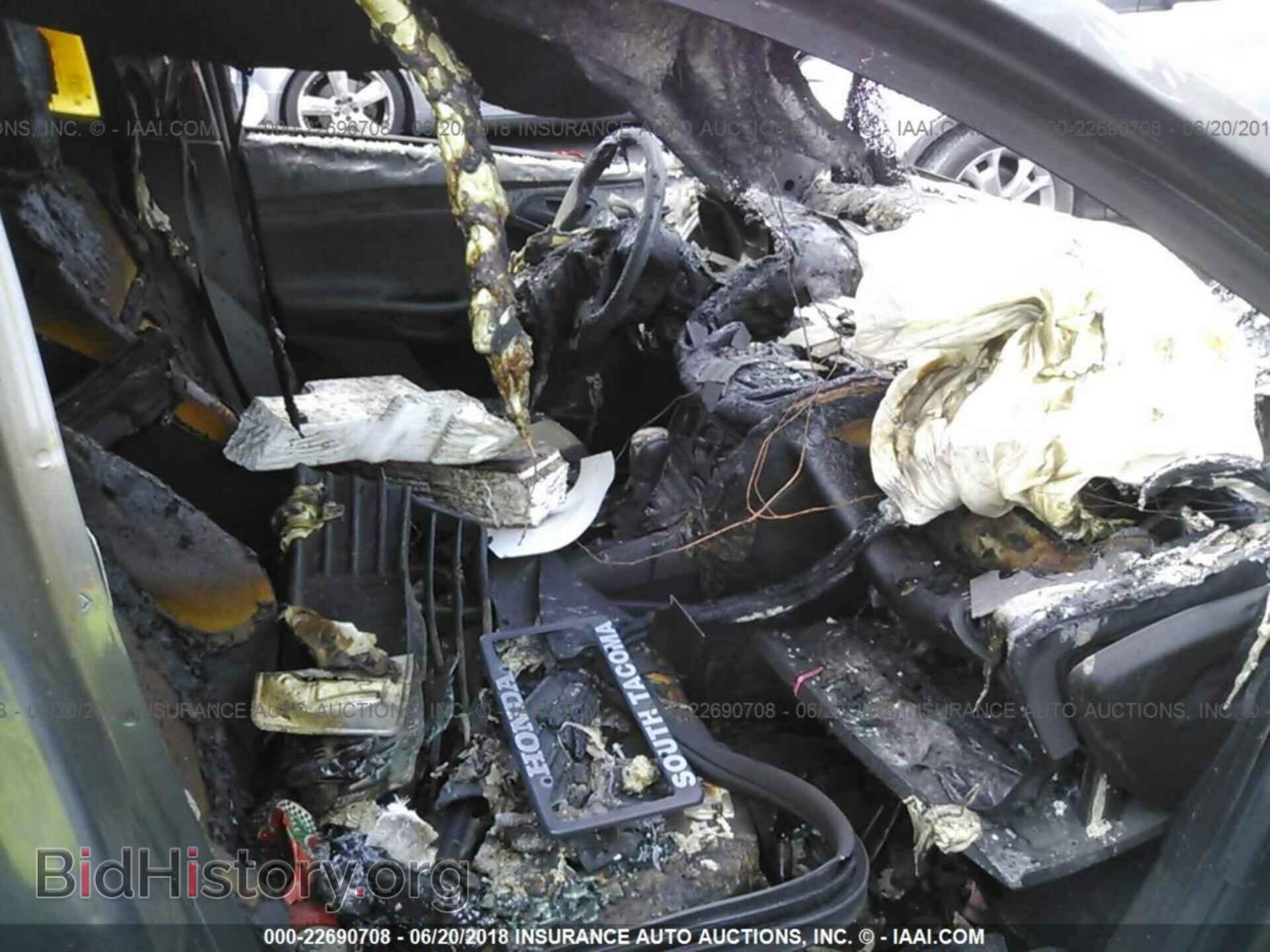 2012 Ford Focus - VIN: 1FAHP3E29CL284893 - Фото 5