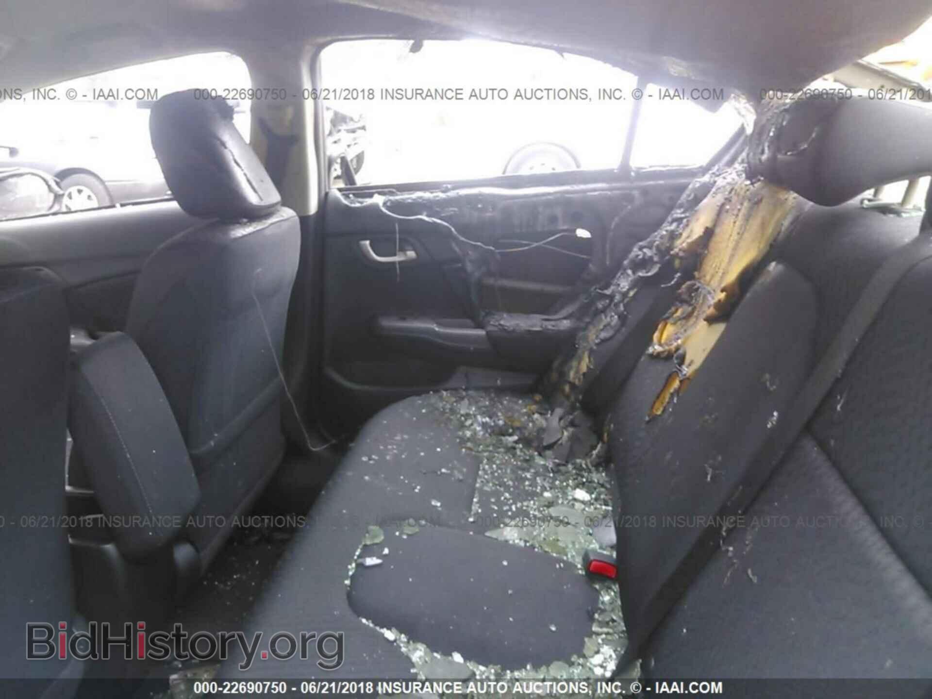 2014 Honda Civic - VIN: 19XFB2F57EE248036 - Photo 8
