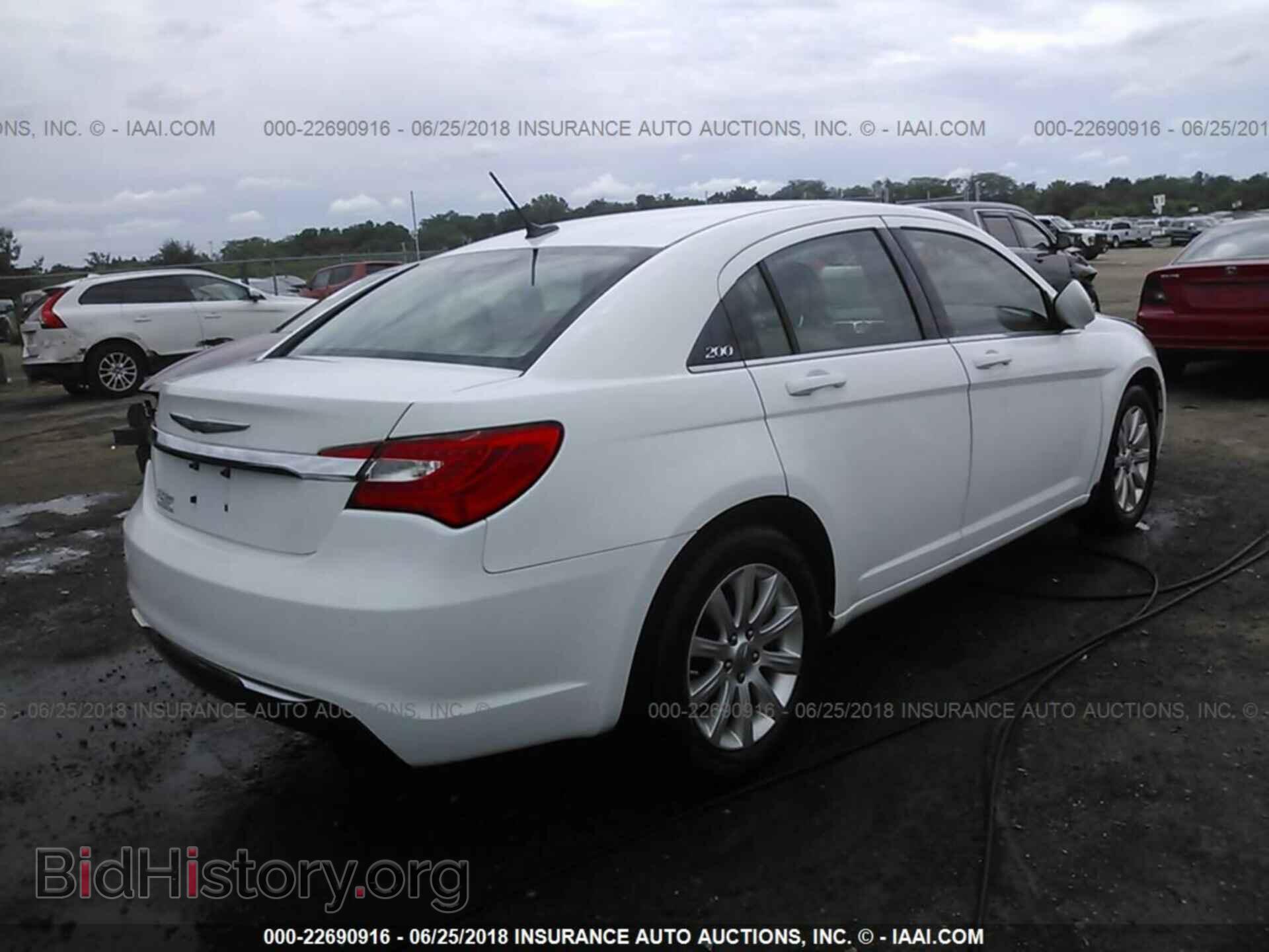 2012 Chrysler 200 - VIN: 1C3CCBBBXCN206078 - Фото 4