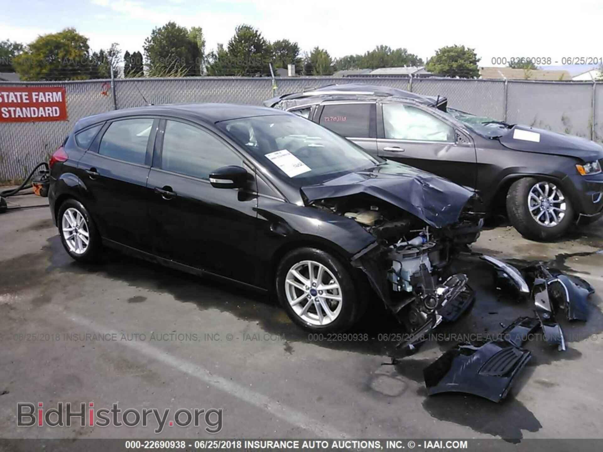 Photo 1FADP3K29GL306092 - Ford Focus 2016