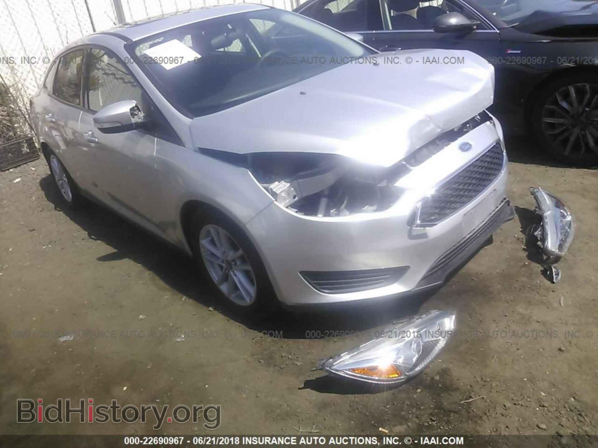 Фотография 1FADP3F29GL284900 - Ford Focus 2016