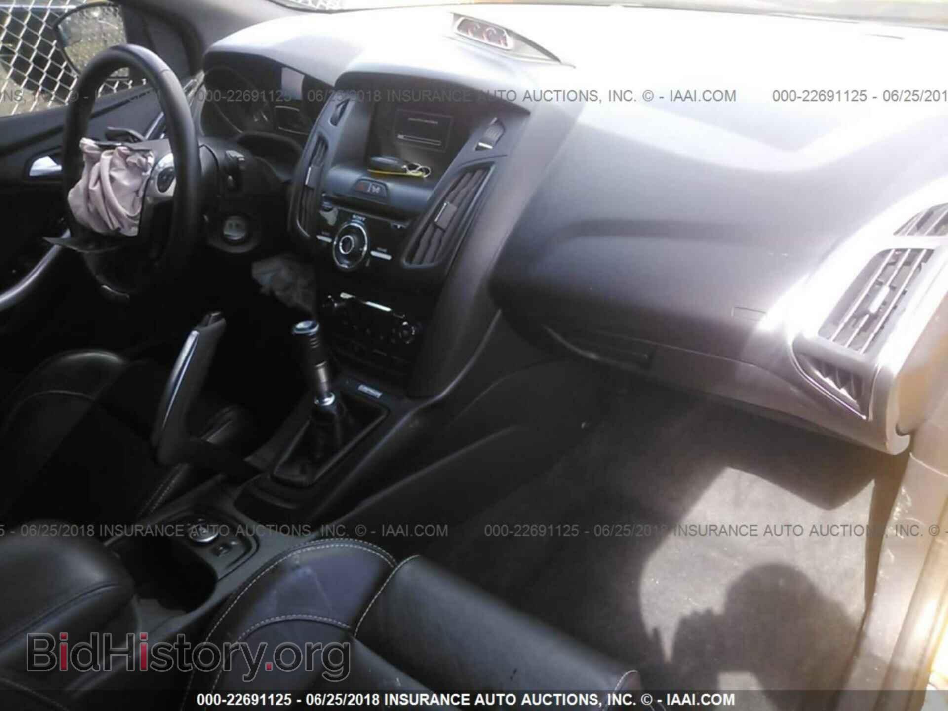 2013 Ford Focus - VIN: 1FADP3L90DL202033 - Фото 5