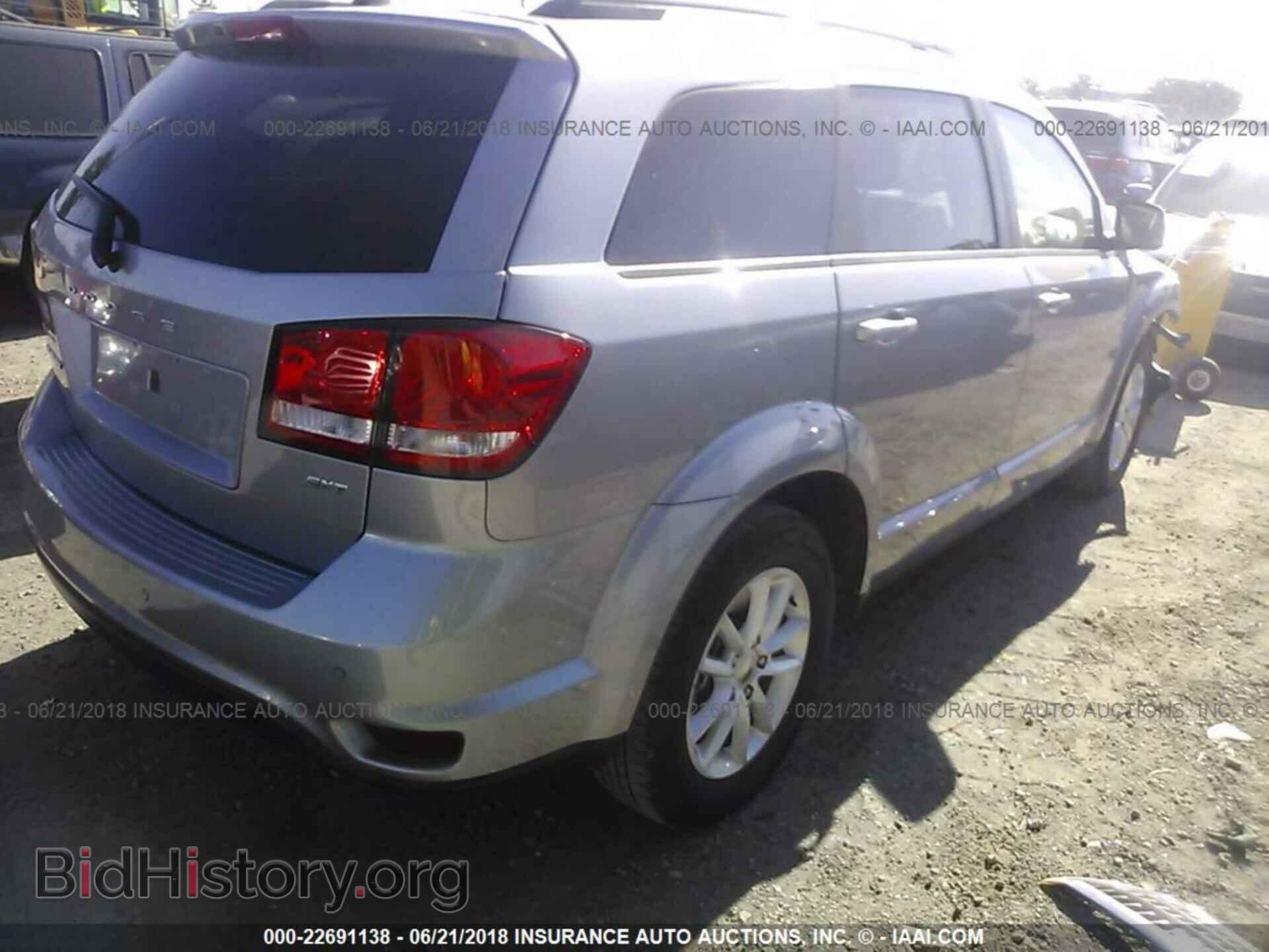 2017 Dodge Journey - VIN: 3C4PDCBBXHT612613 - Фото 4