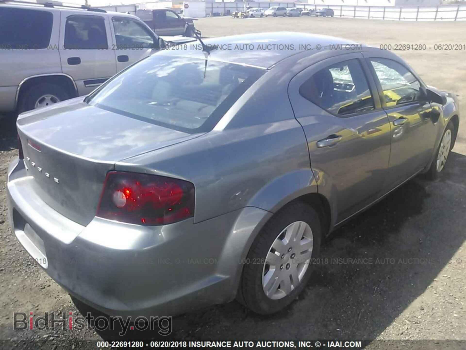 2013 Dodge Avenger - VIN: 1C3CDZAB8DN638502 - Фото 4