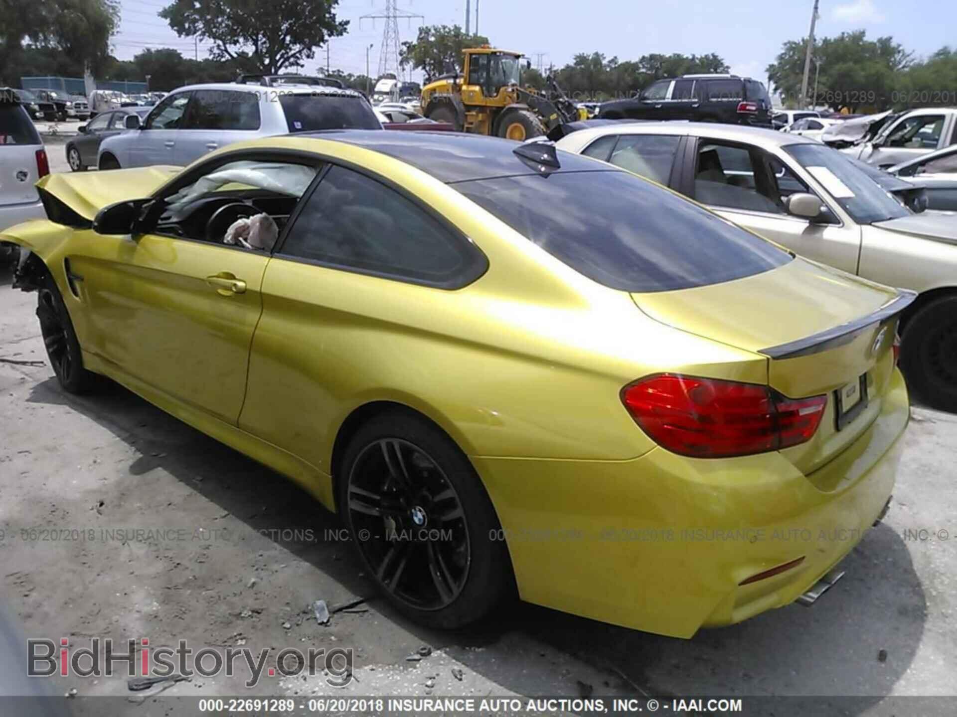2015 Bmw M4 - VIN: WBS3R9C58FK333146 - Фото 3
