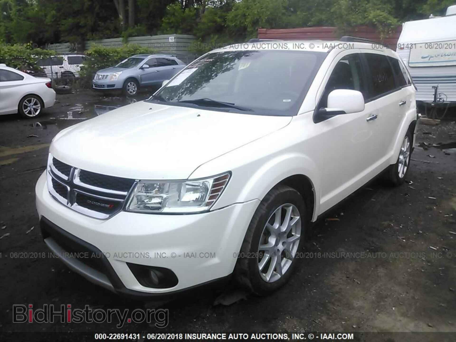 2013 Dodge Journey - VIN: 3C4PDCDG7DT567374 - Фото 2