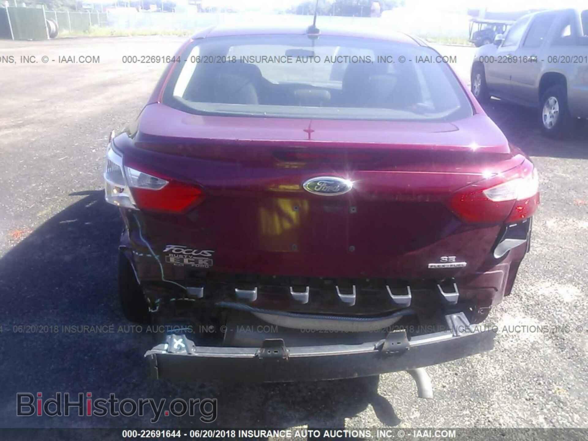 2014 Ford Focus - VIN: 1FADP3F2XEL373355 - Photo 6