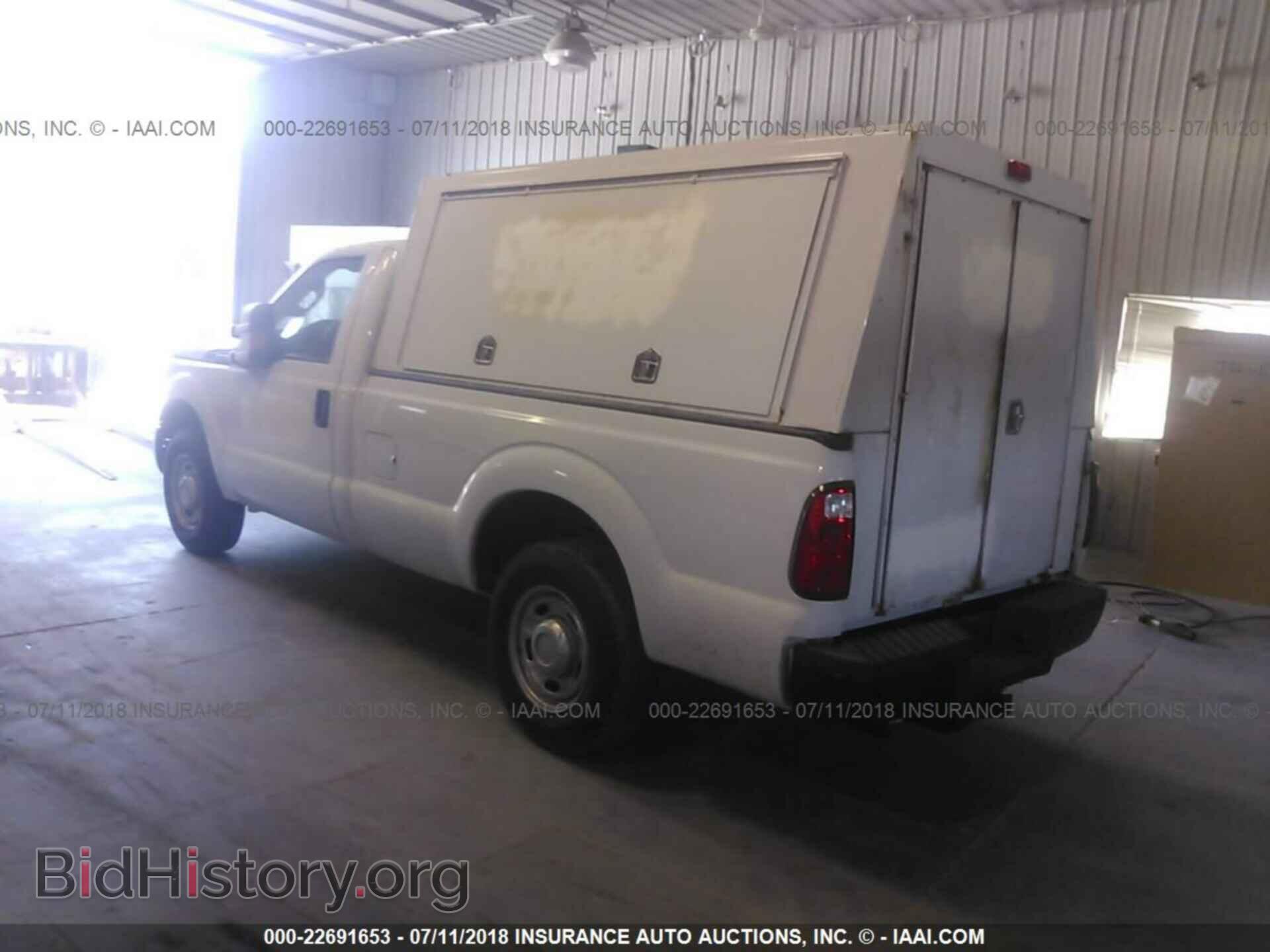 2012 Ford F250 - VIN: 1FTBF2A67CEB77237 - Фото 3