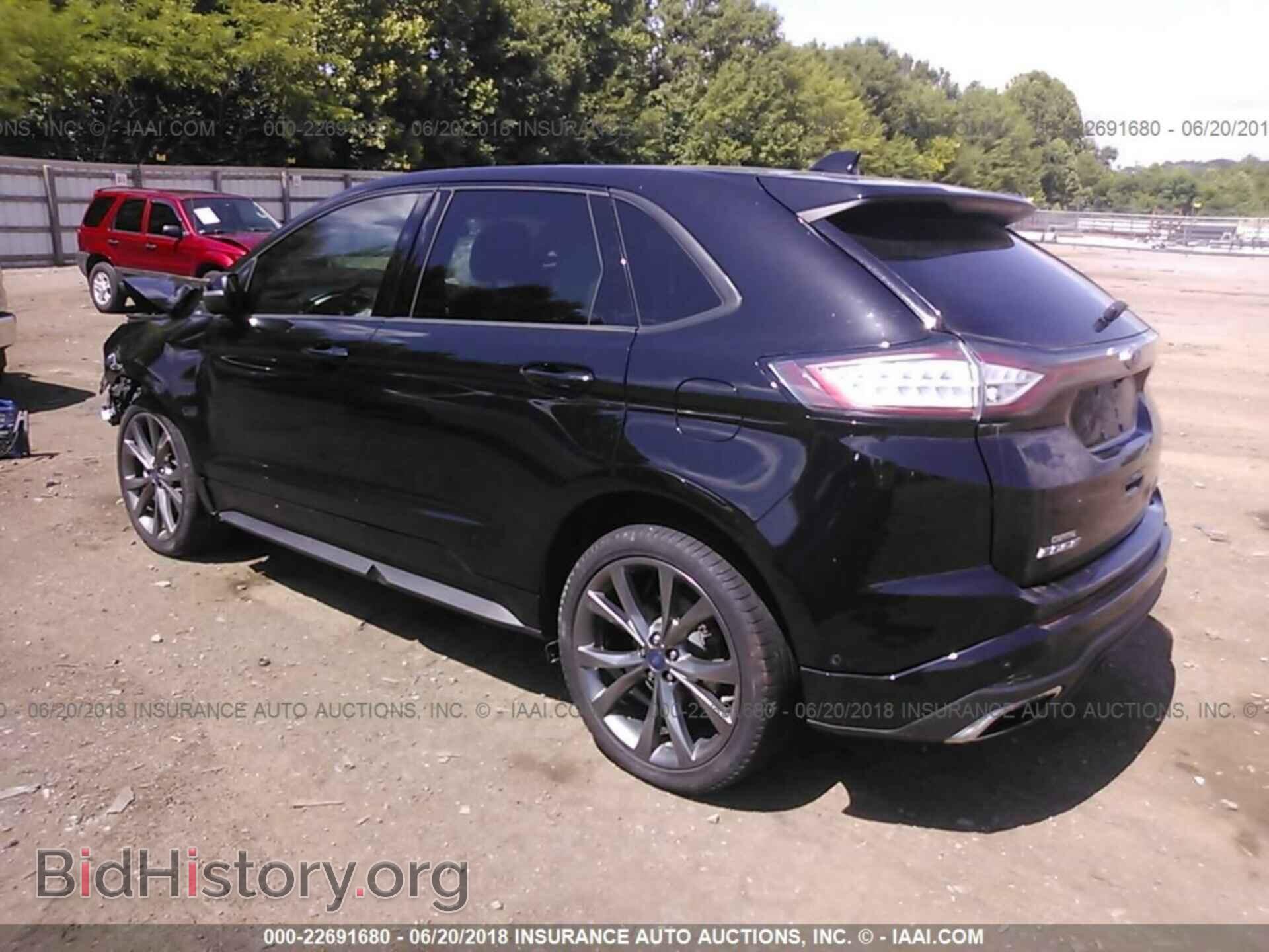 2016 Ford Edge - VIN: 2FMPK4AP3GBB70482 - Photo 3