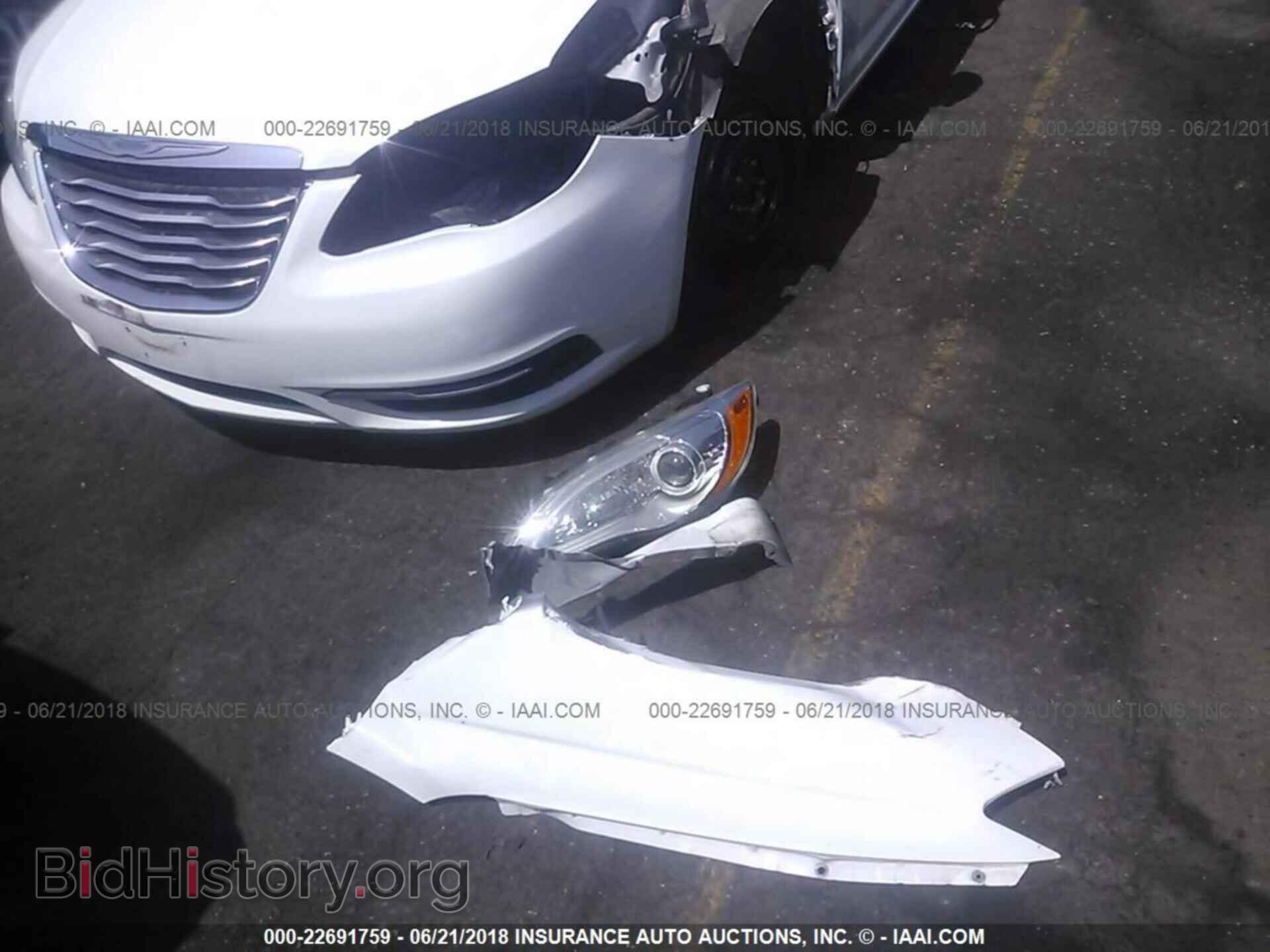 2013 Chrysler 200 - VIN: 1C3CCBBB1DN656428 - Photo 6