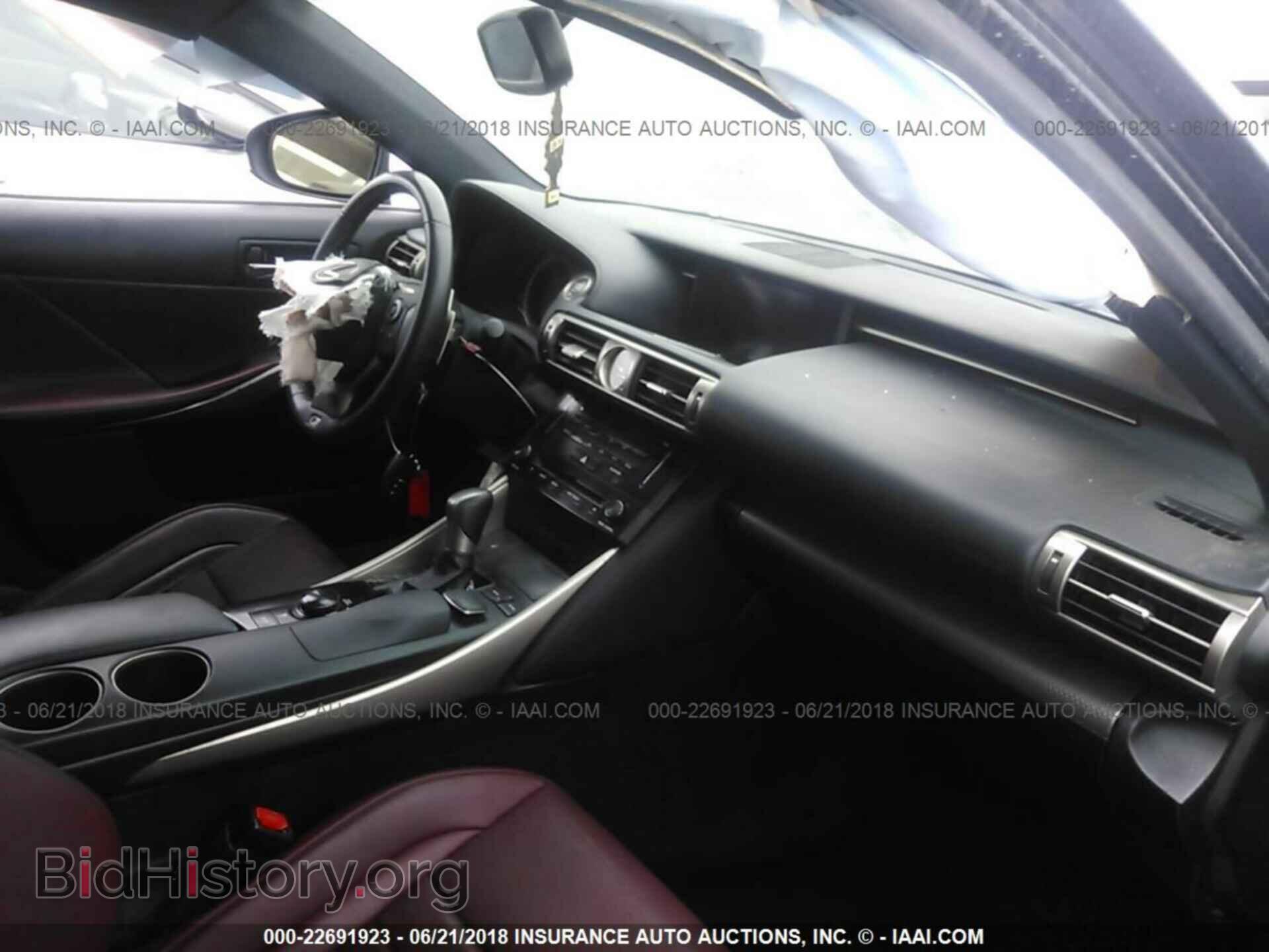 2014 Lexus Is - VIN: JTHBF1D22E5018792 - Photo 5