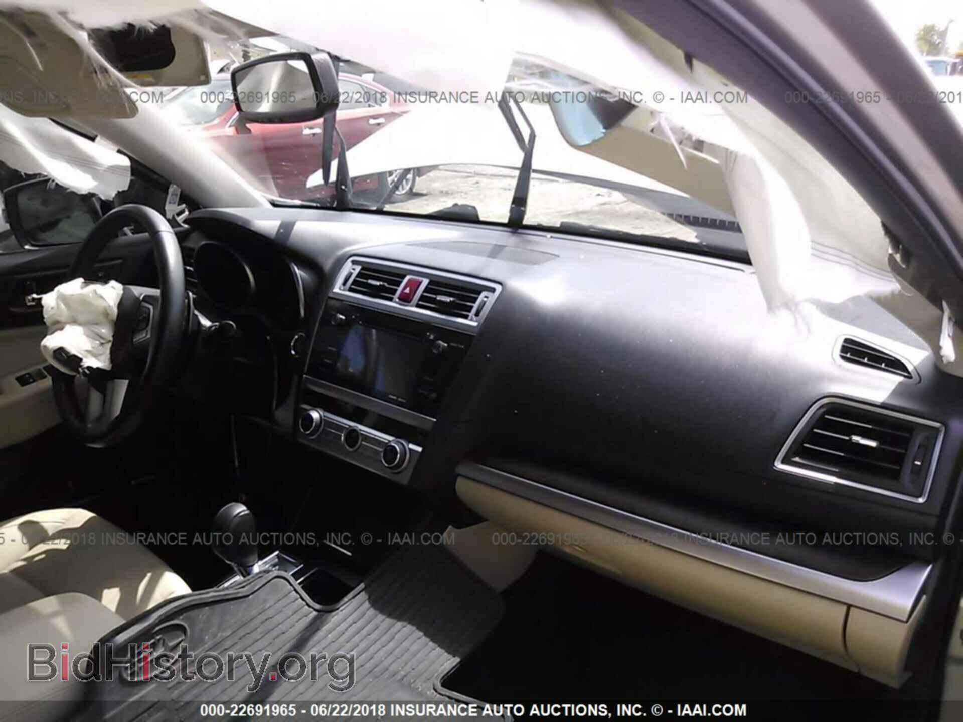 2016 Subaru Outback - VIN: 4S4BSBNC5G3216822 - Фото 5