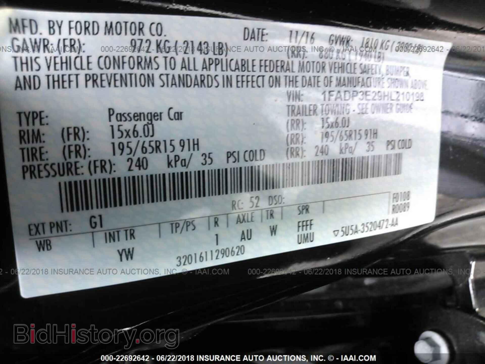2017 Ford Focus - VIN: 1FADP3E29HL210198 - Фото 9