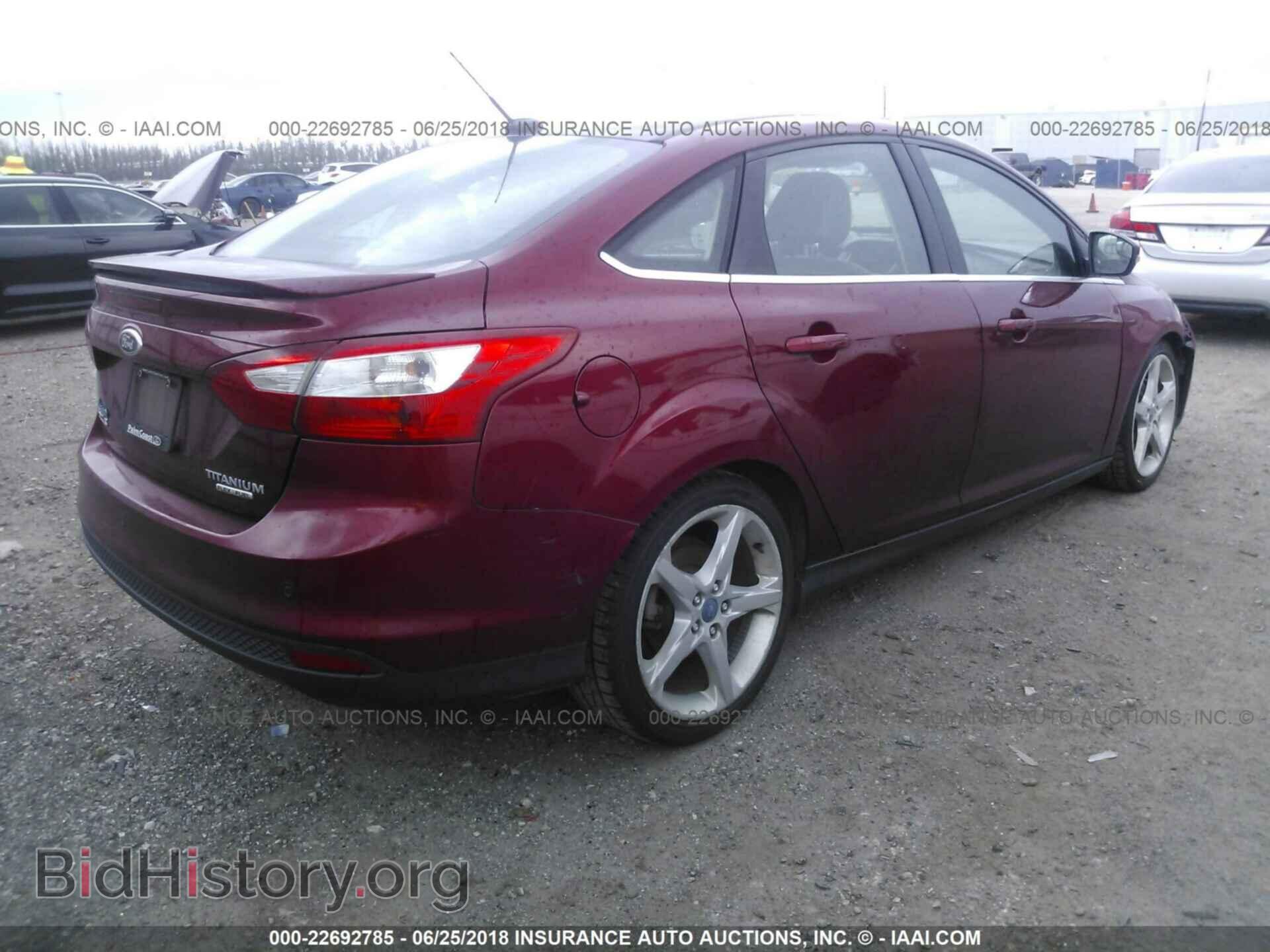 2013 Ford Focus - VIN: 1FADP3J27DL217649 - Фото 4