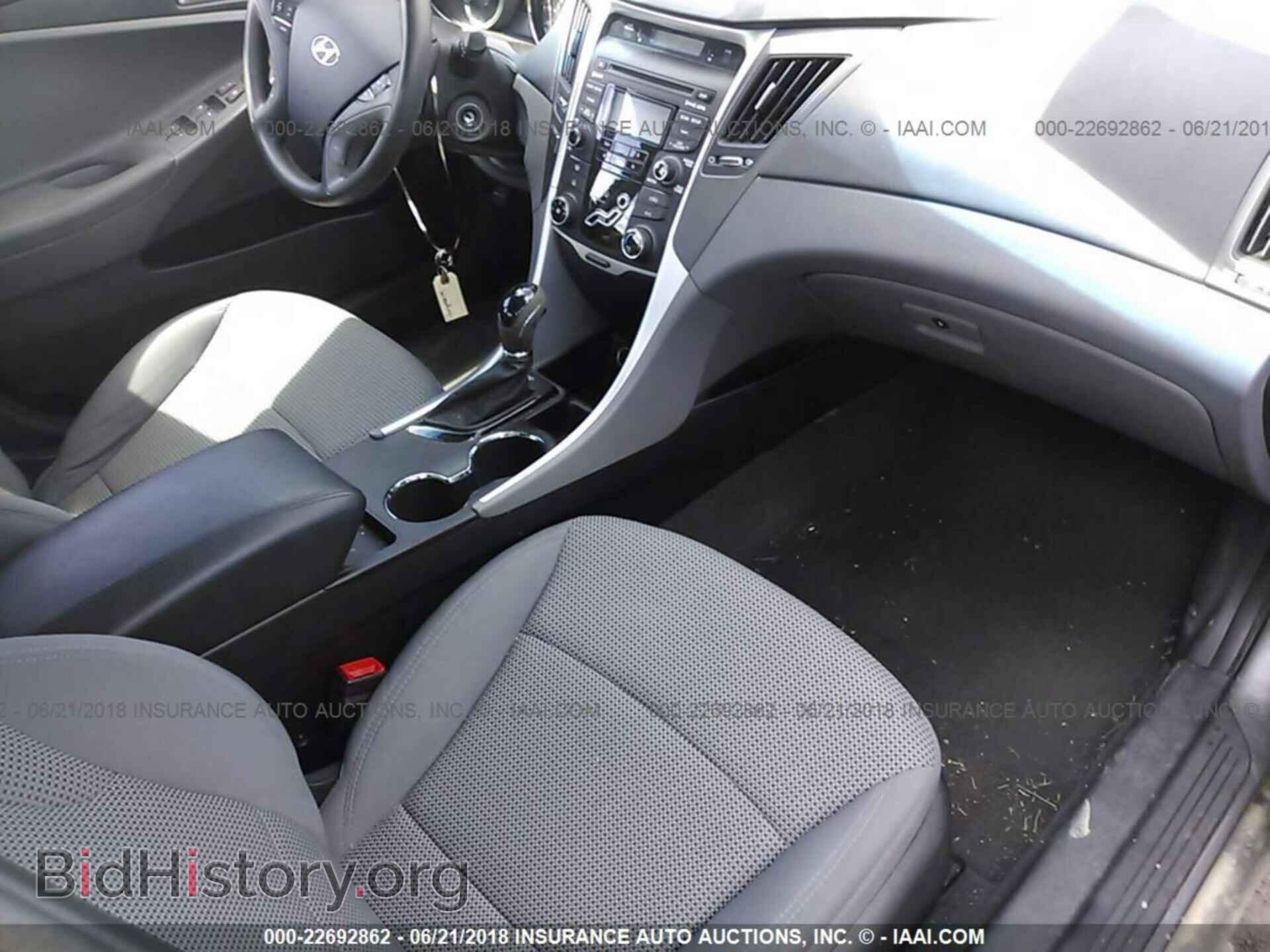 2012 Hyundai Sonata - VIN: 5NPEB4AC1CH328292 - Фото 5