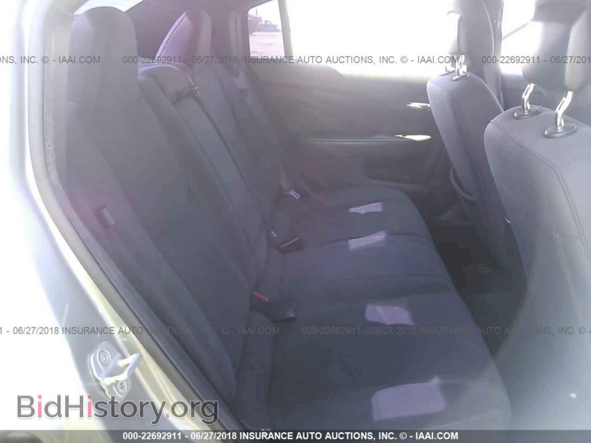2013 Chrysler 200 - VIN: 1C3CCBBG3DN527909 - Photo 8