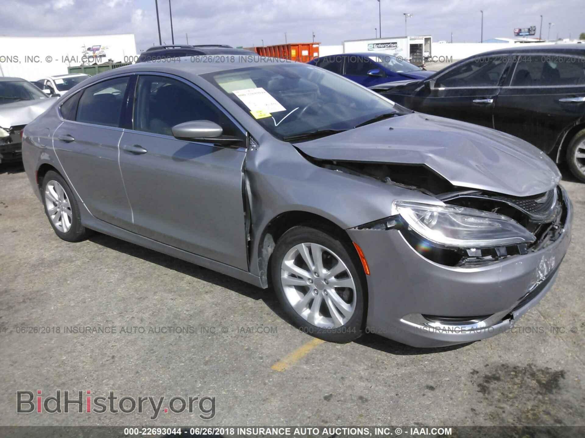 Photo 1C3CCCAB3FN685634 - Chrysler 200 2015