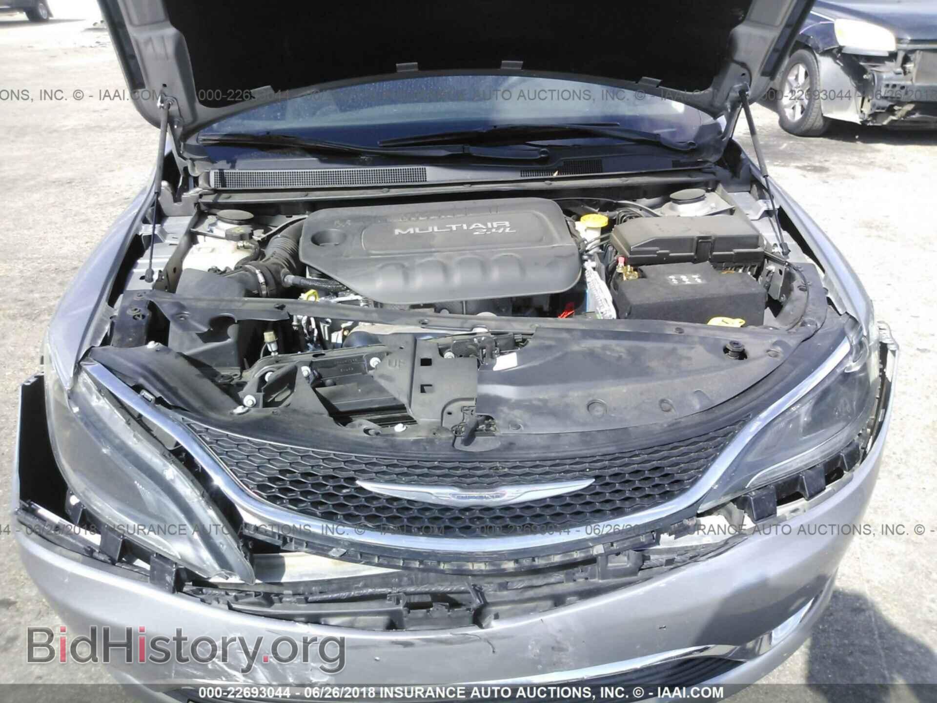 2015 Chrysler 200 - VIN: 1C3CCCAB3FN685634 - Photo 10