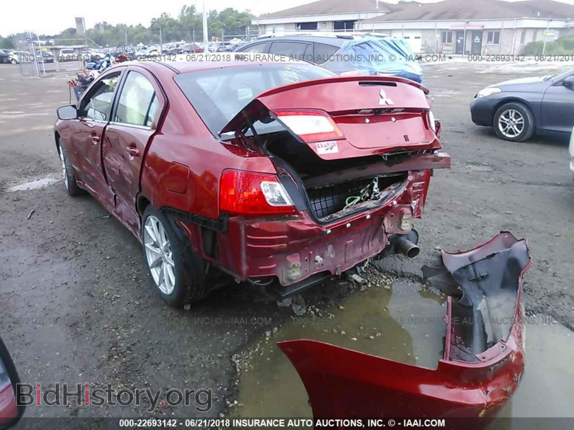 2012 Mitsubishi Galant - VIN: 4A32B3FF4CE021521 - Photo 3