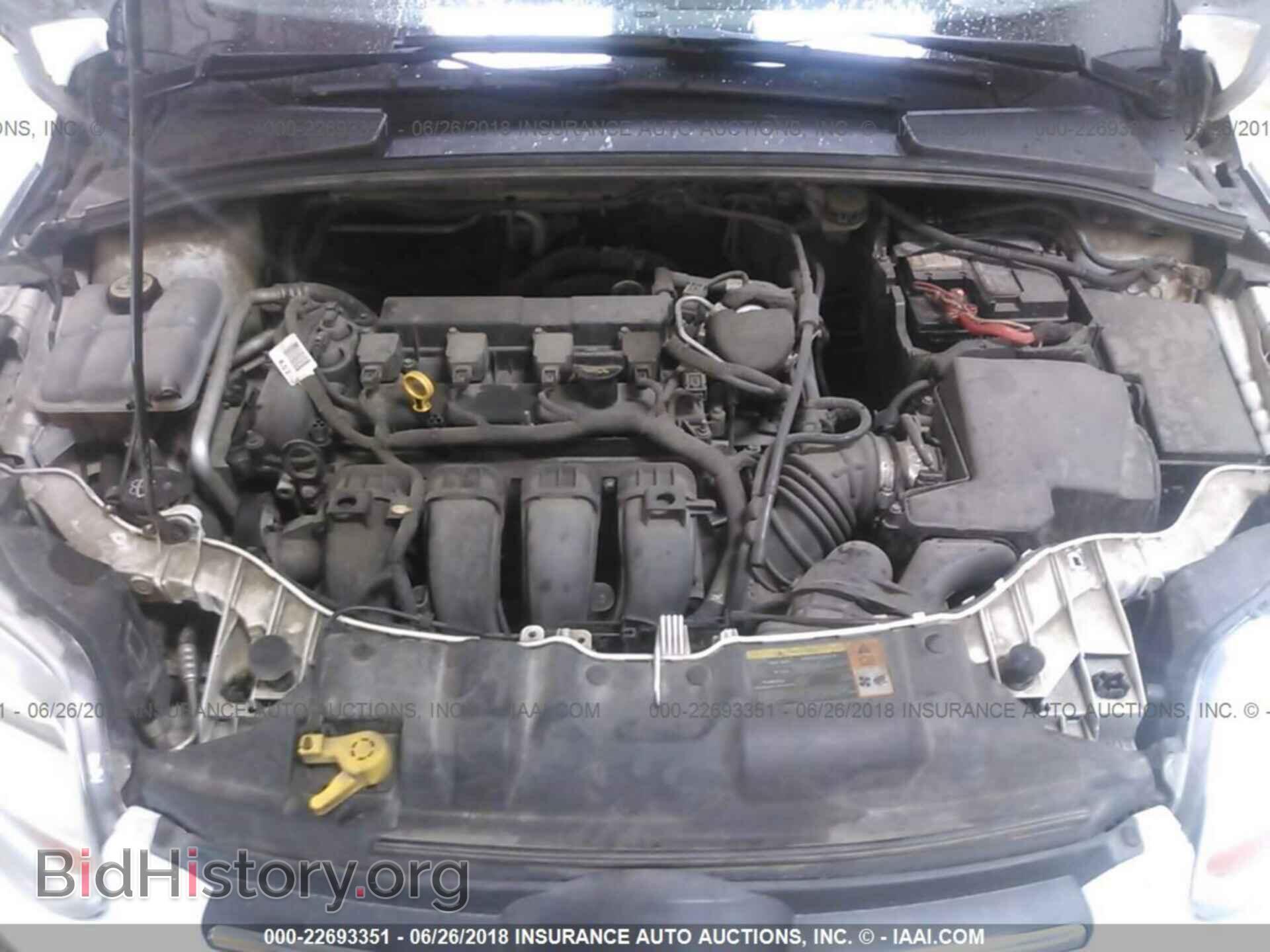 2012 Ford Focus - VIN: 1FAHP3E23CL216928 - Photo 10