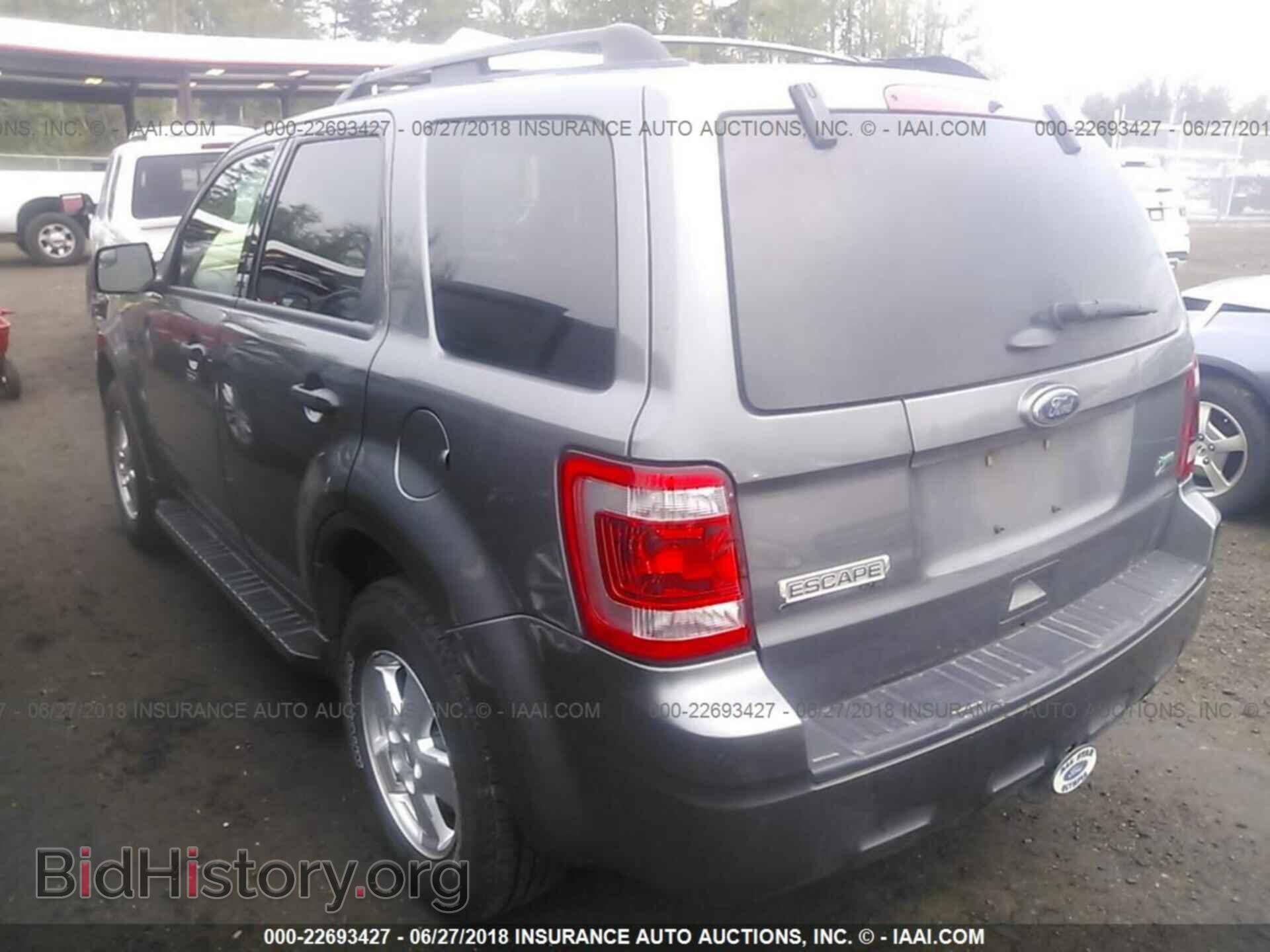 2012 Ford Escape - VIN: 1FMCU9DG4CKA91212 - Фото 3