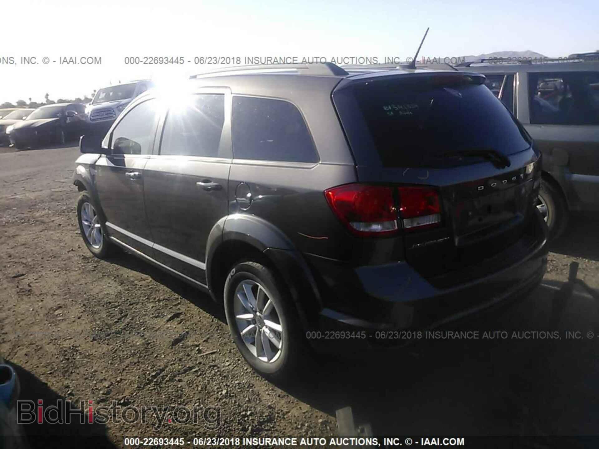 2015 Dodge Journey - VIN: 3C4PDCBG0FT718173 - Фото 3