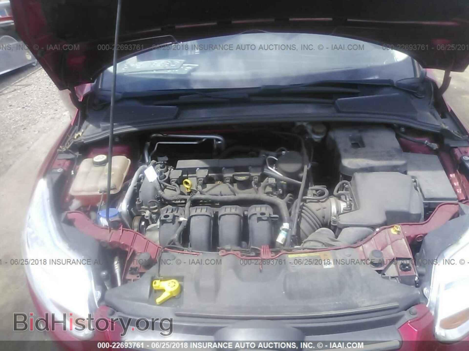 2012 Ford Focus - VIN: 1FAHP3F27CL300541 - Фото 10
