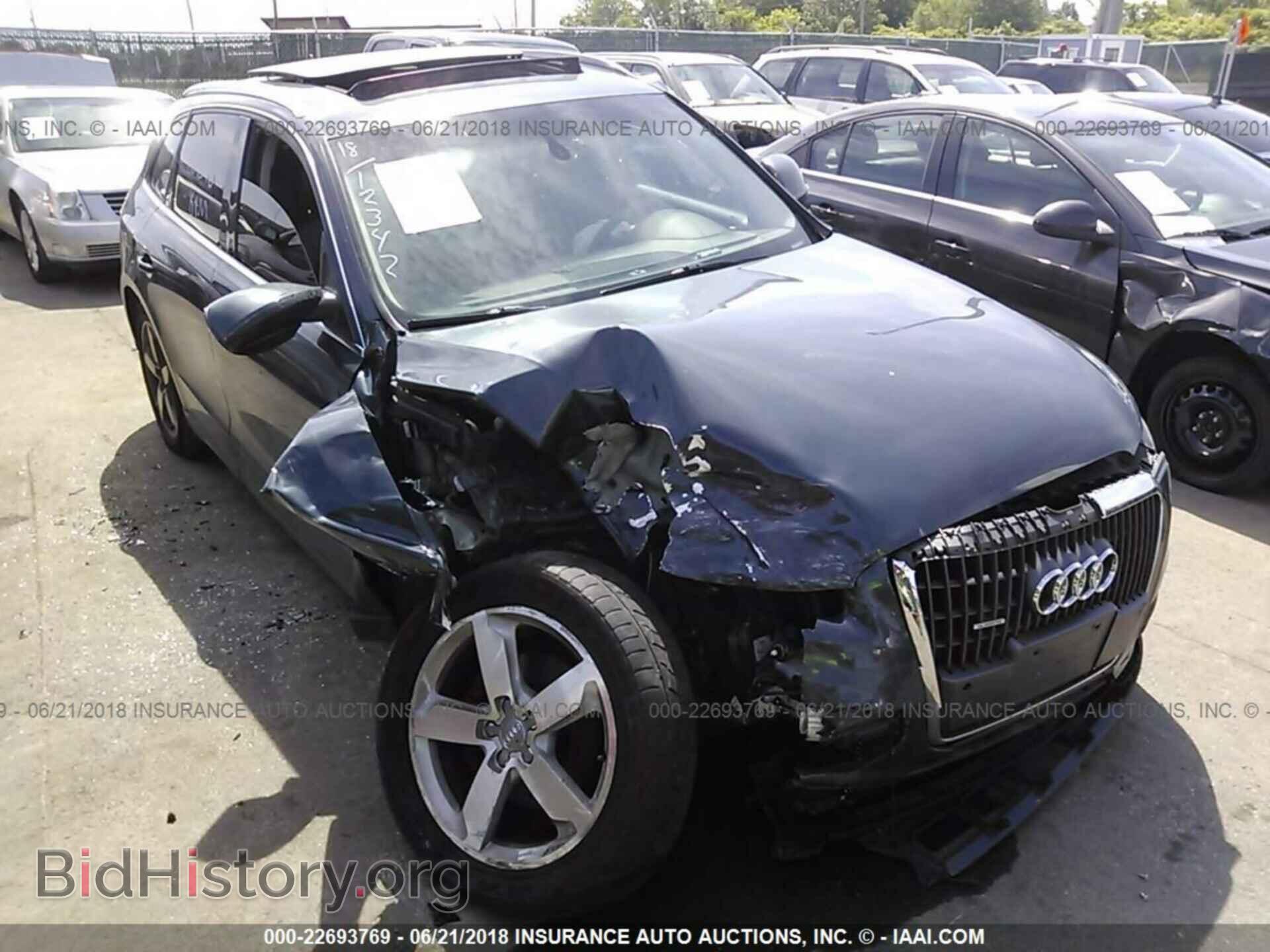 Photo WA1LFAFP5BA081106 - Audi Q5 2011