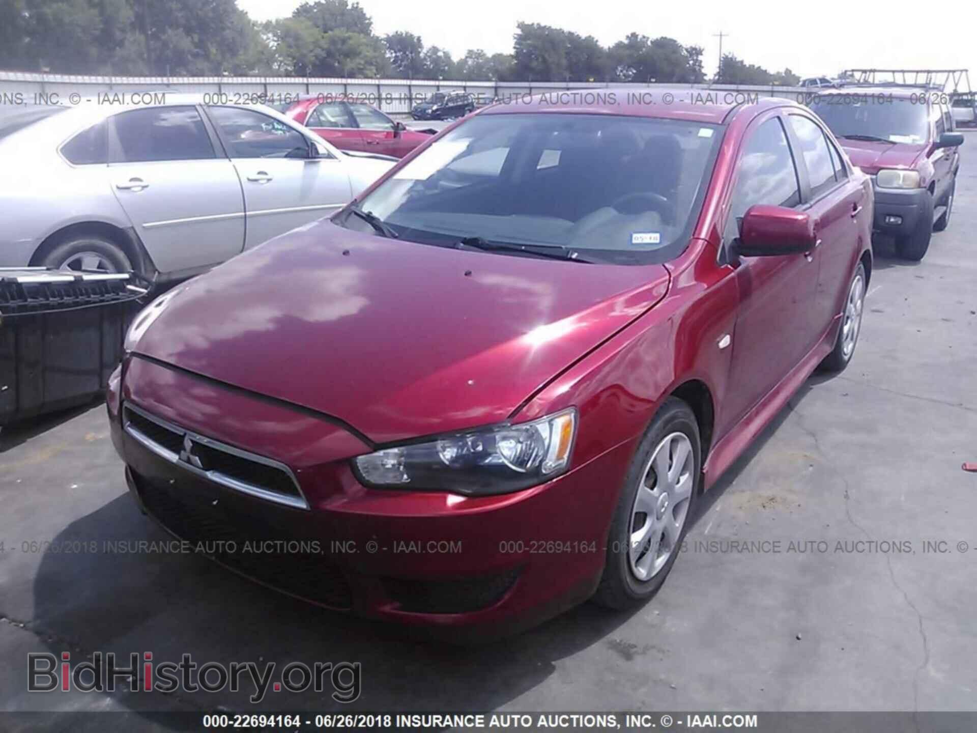 2014 Mitsubishi Lancer - VIN: JA32U2FU0EU003711 - Фото 2