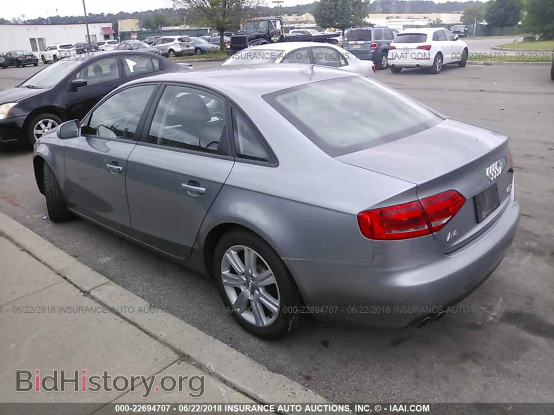 2011 Audi A4 - VIN: WAUBFAFL0BN018600 - Фото 3