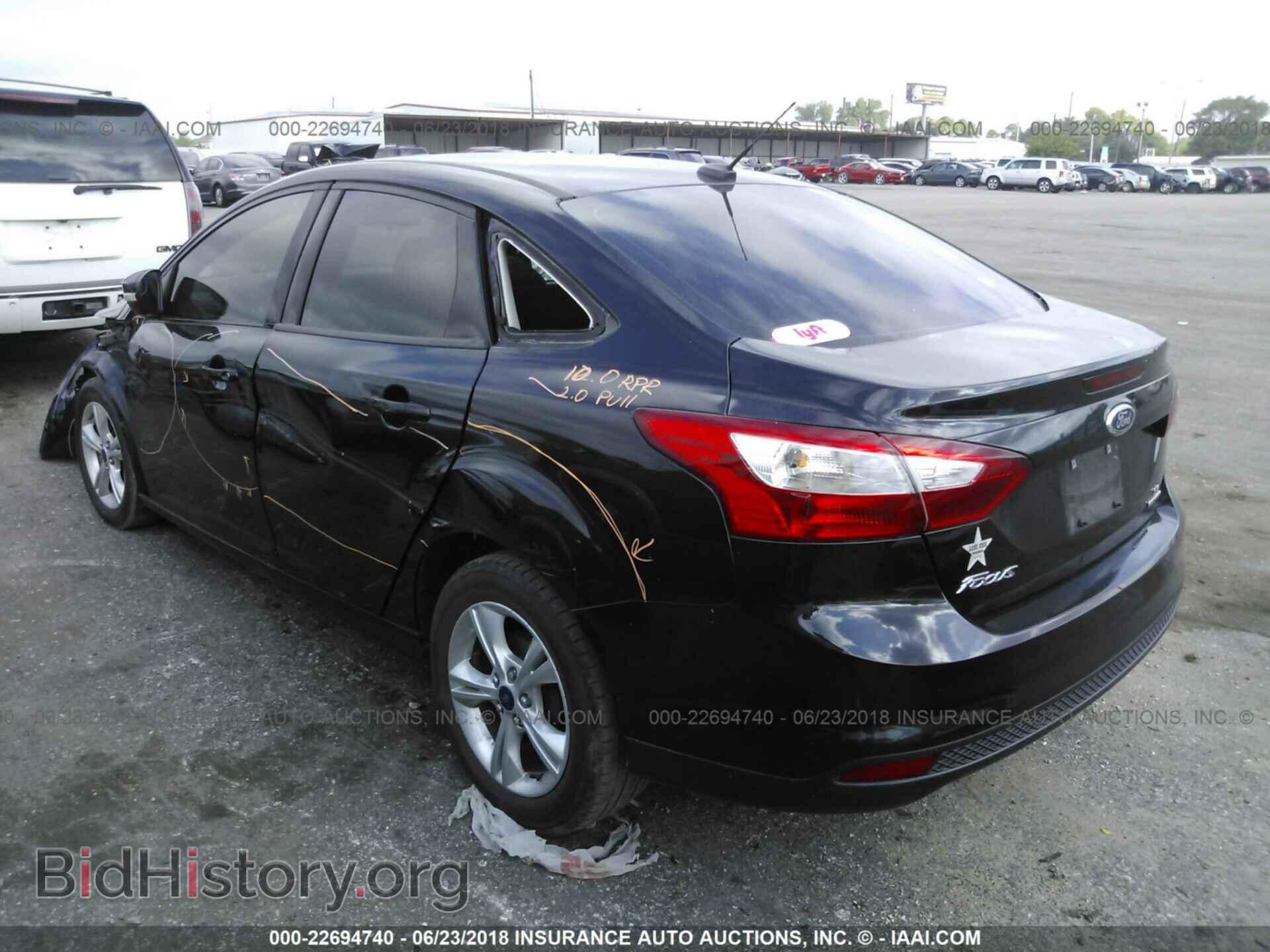 2013 Ford Focus - VIN: 1FADP3F22DL333821 - Photo 3