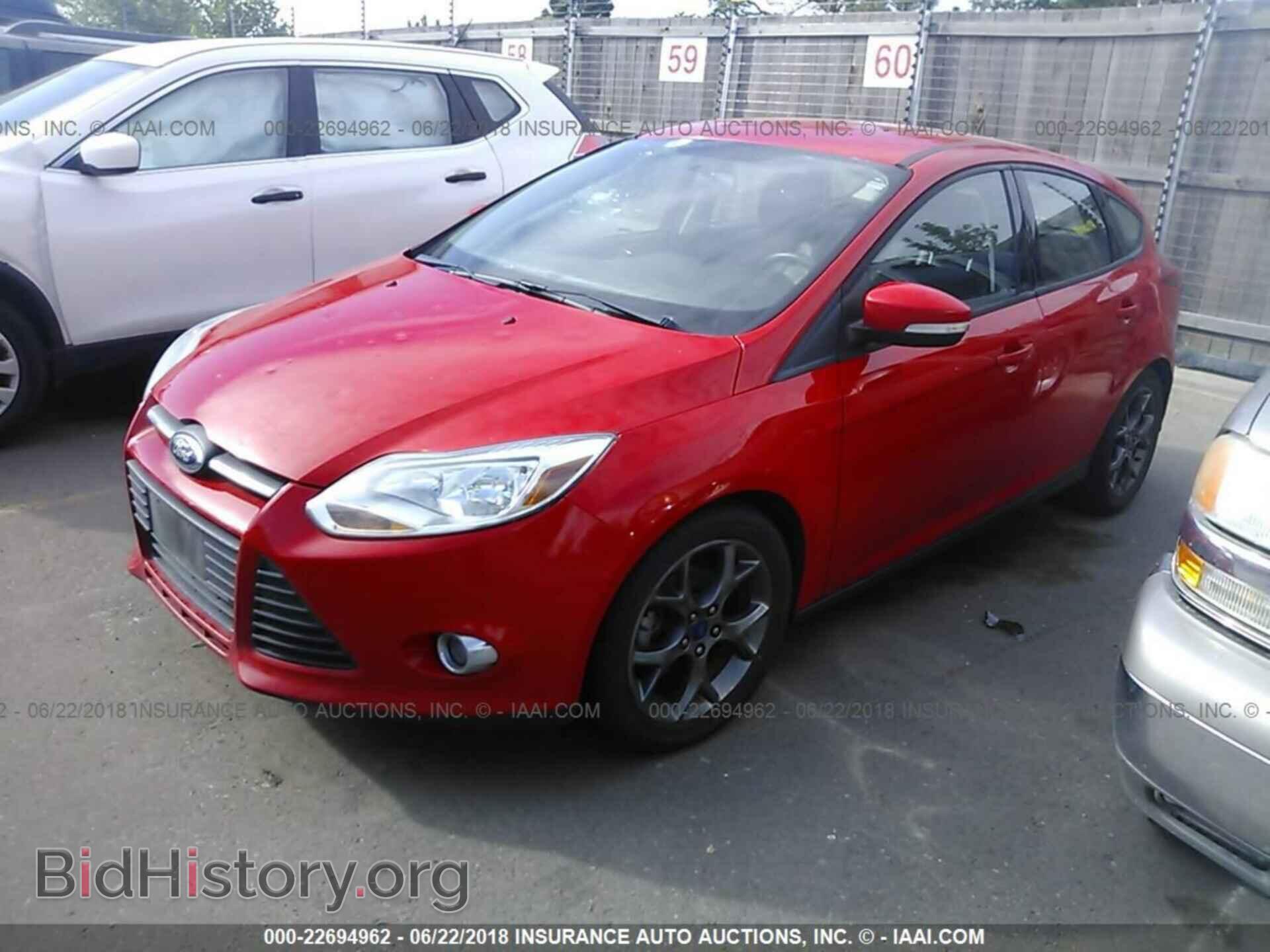 2013 Ford Focus - VIN: 1FADP3K2XDL373408 - Photo 2