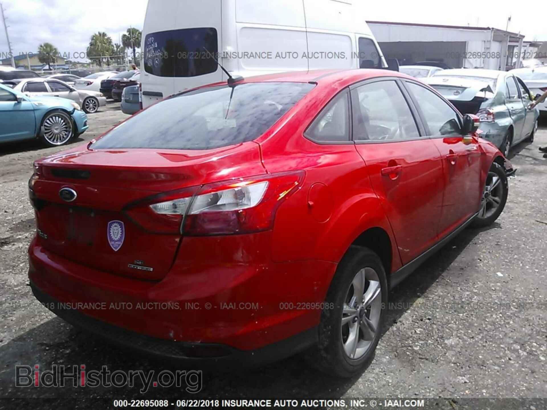 2013 Ford Focus - VIN: 1FADP3F29DL315428 - Photo 4
