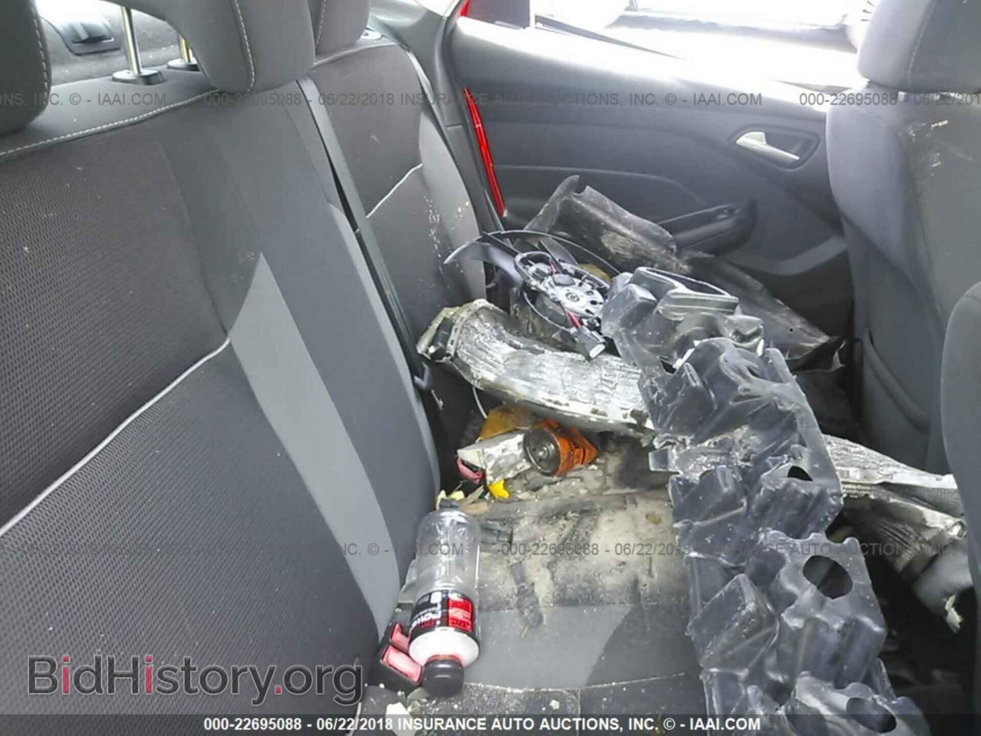 2013 Ford Focus - VIN: 1FADP3F29DL315428 - Photo 8