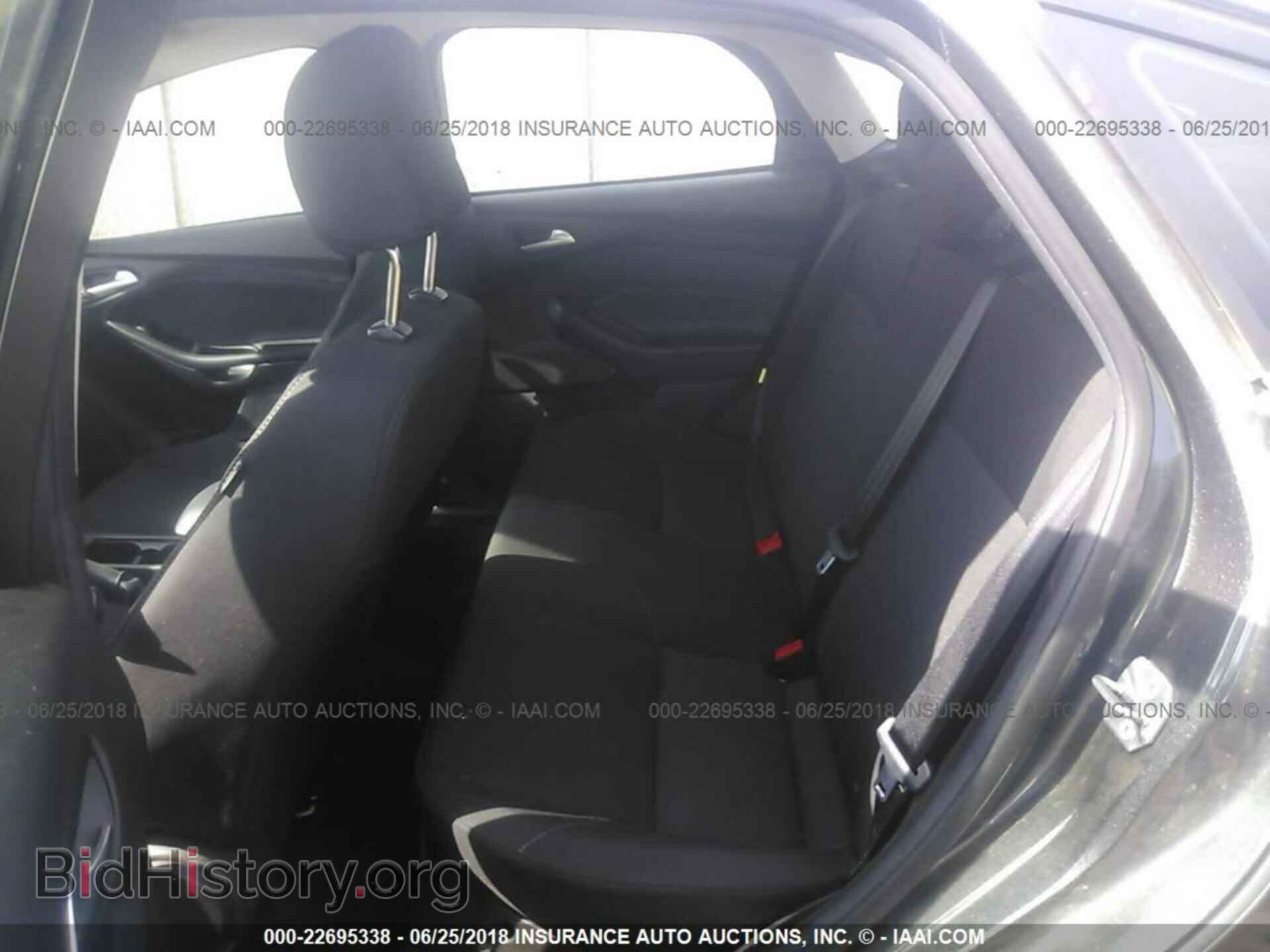 2017 Ford Focus - VIN: 1FADP3F28HL218498 - Фото 8