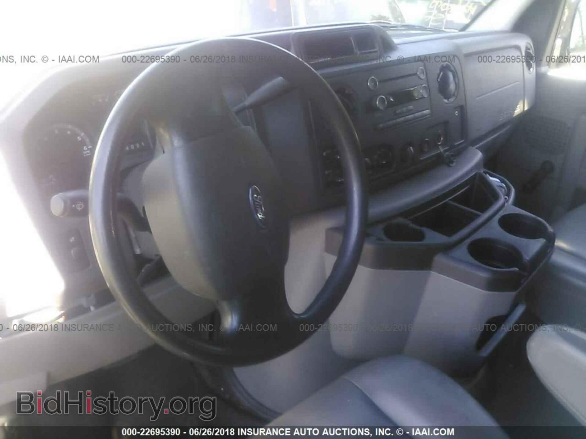 2014 Ford Econoline - VIN: 1FBSS3BL6EDA77326 - Photo 5