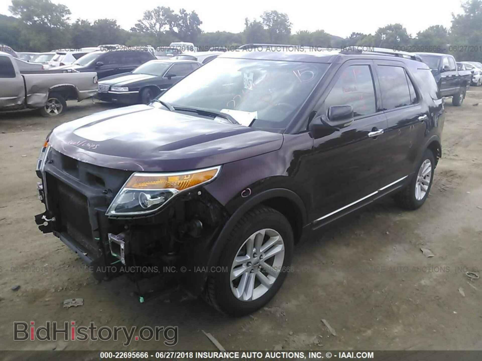 2011 Ford Explorer - VIN: 1FMHK8D8XBGA18541 - Фото 2