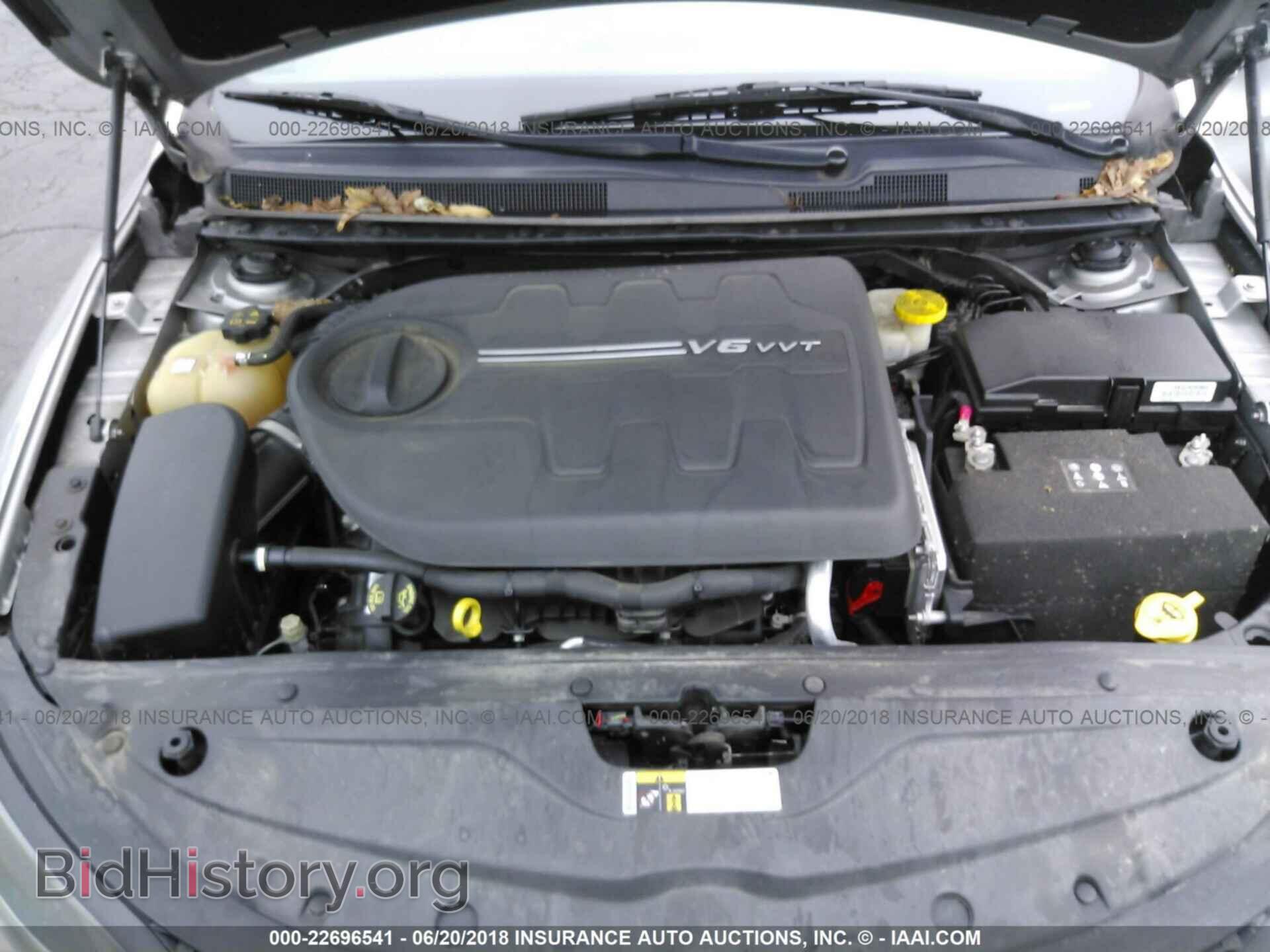 2015 Chrysler 200 - VIN: 1C3CCCDGXFN522941 - Фото 10