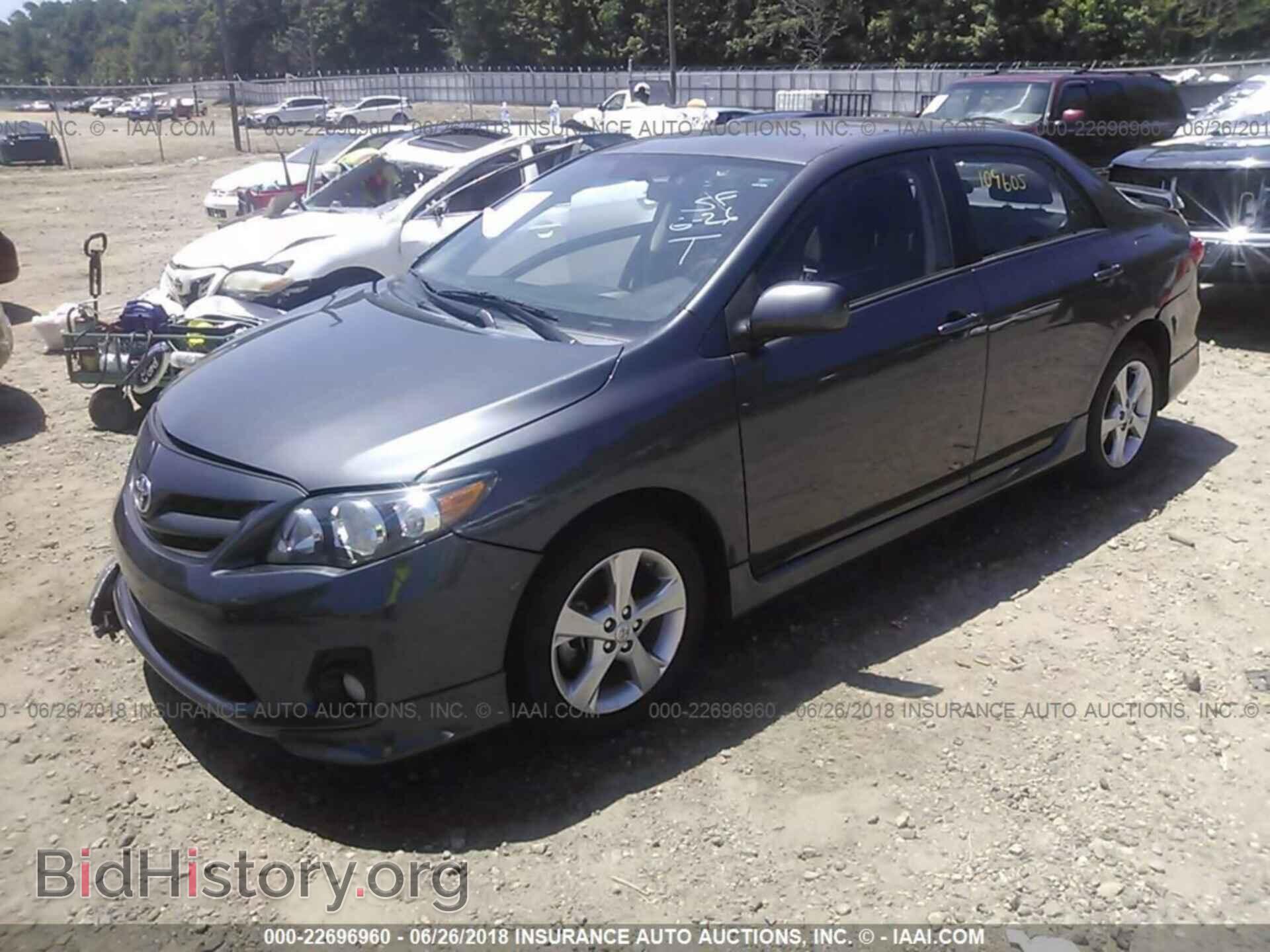 2011 Toyota Corolla - VIN: 2T1BU4EE8BC687858 - Фото 2