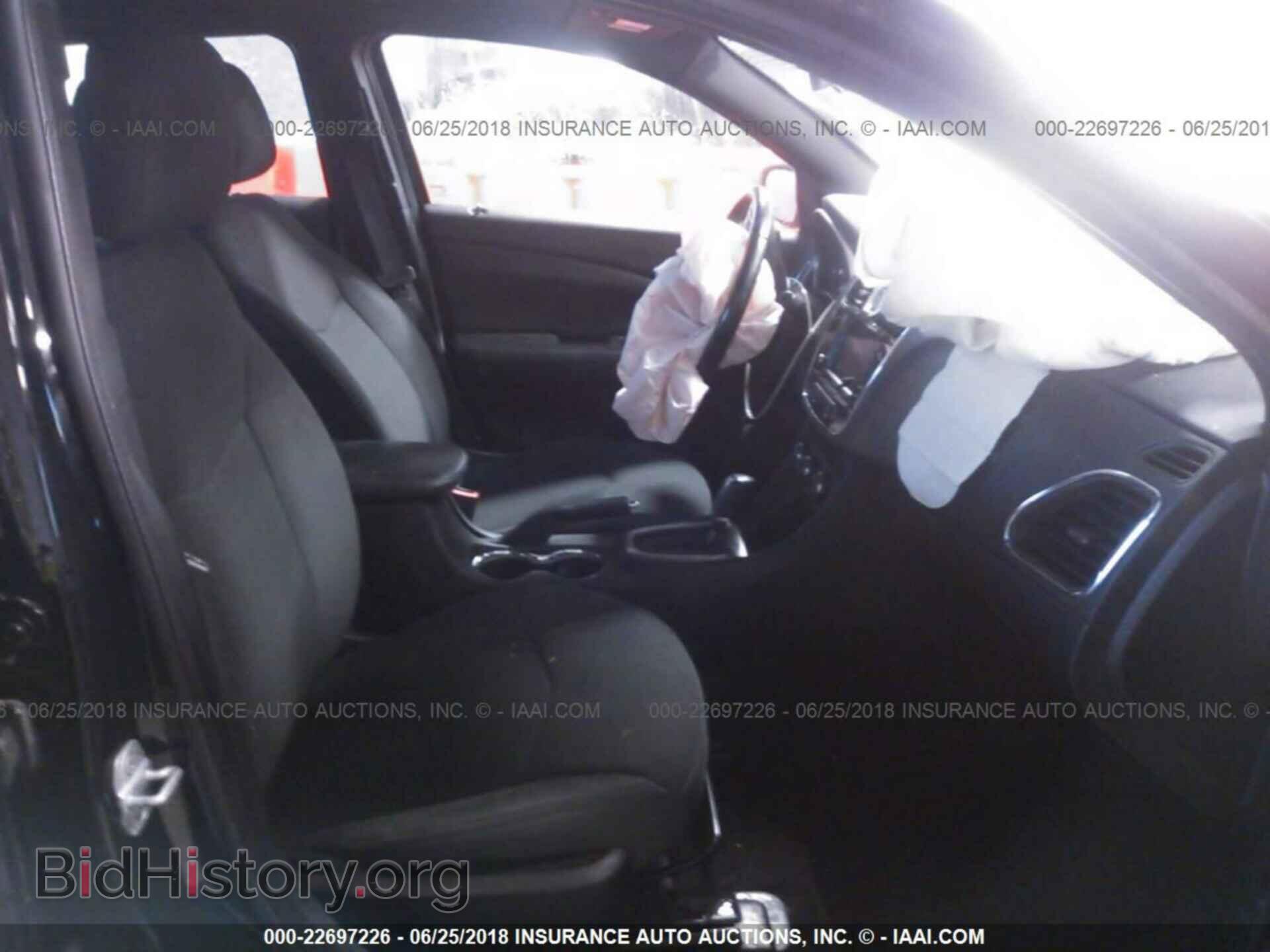 2012 Chrysler 200 - VIN: 1C3CCBBB8CN140310 - Фото 5