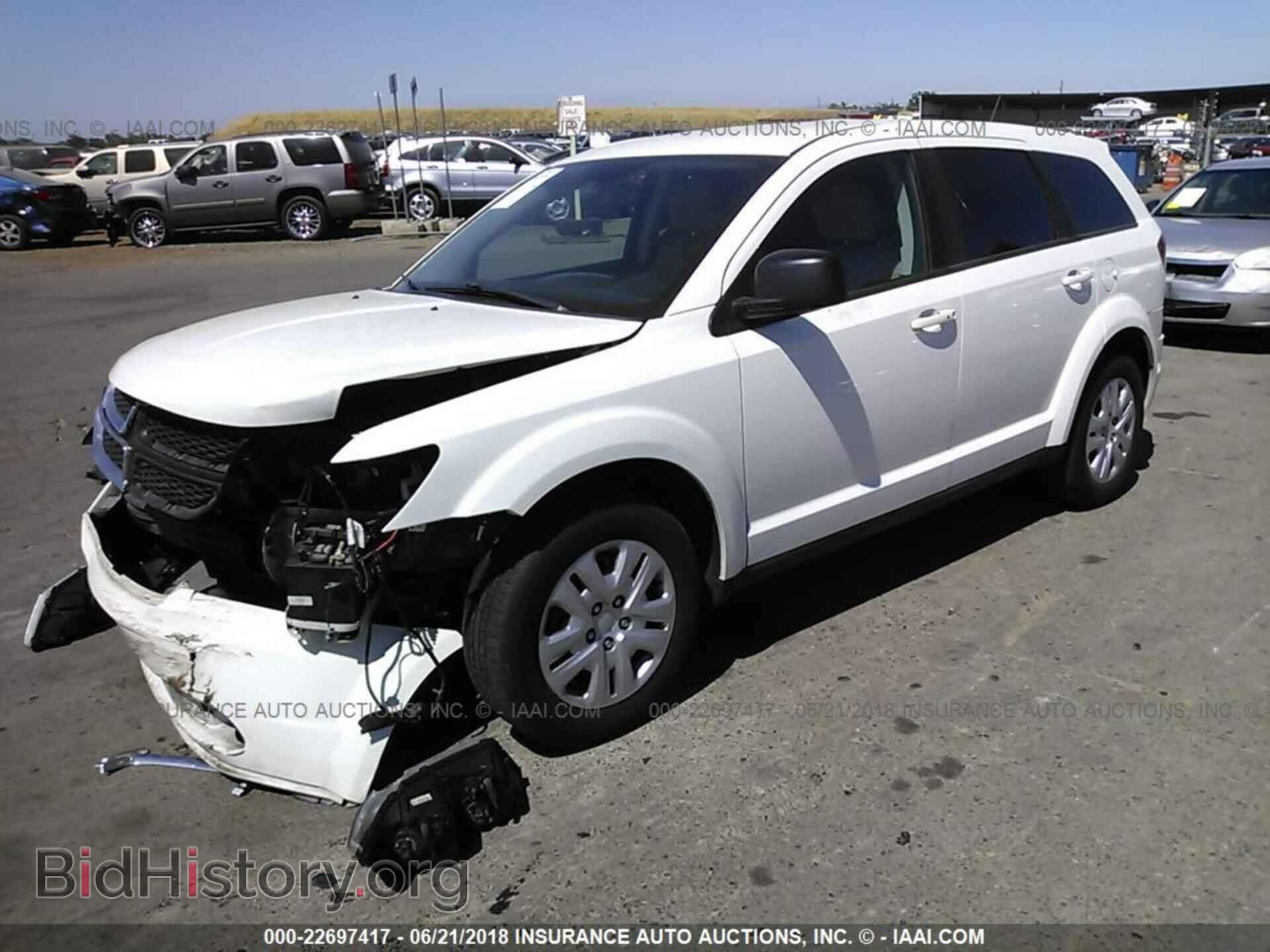2014 Dodge Journey - VIN: 3C4PDCAB2ET308379 - Фото 2