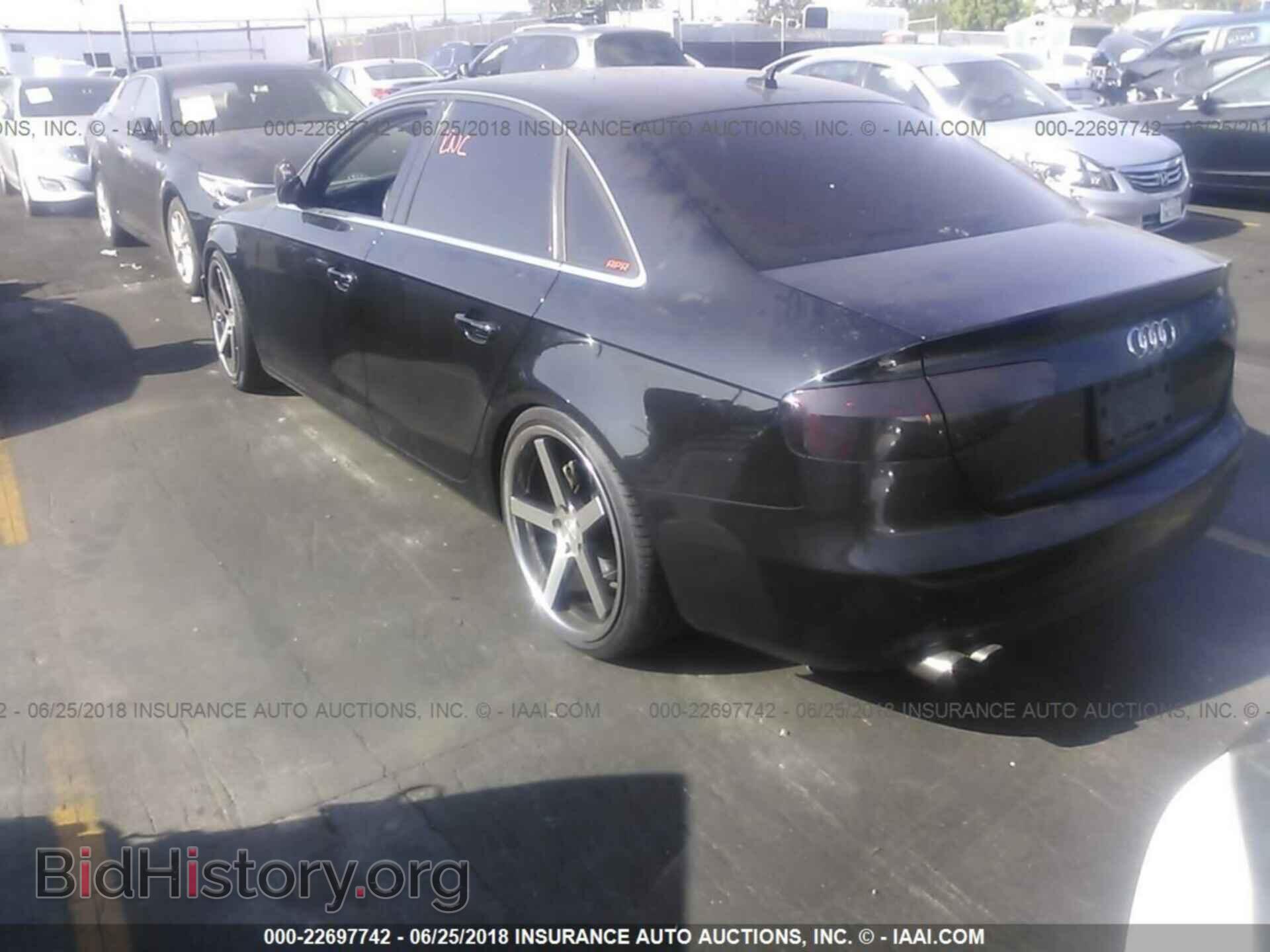 2013 Audi A4 - VIN: WAUFFAFL1DN035216 - Photo 3