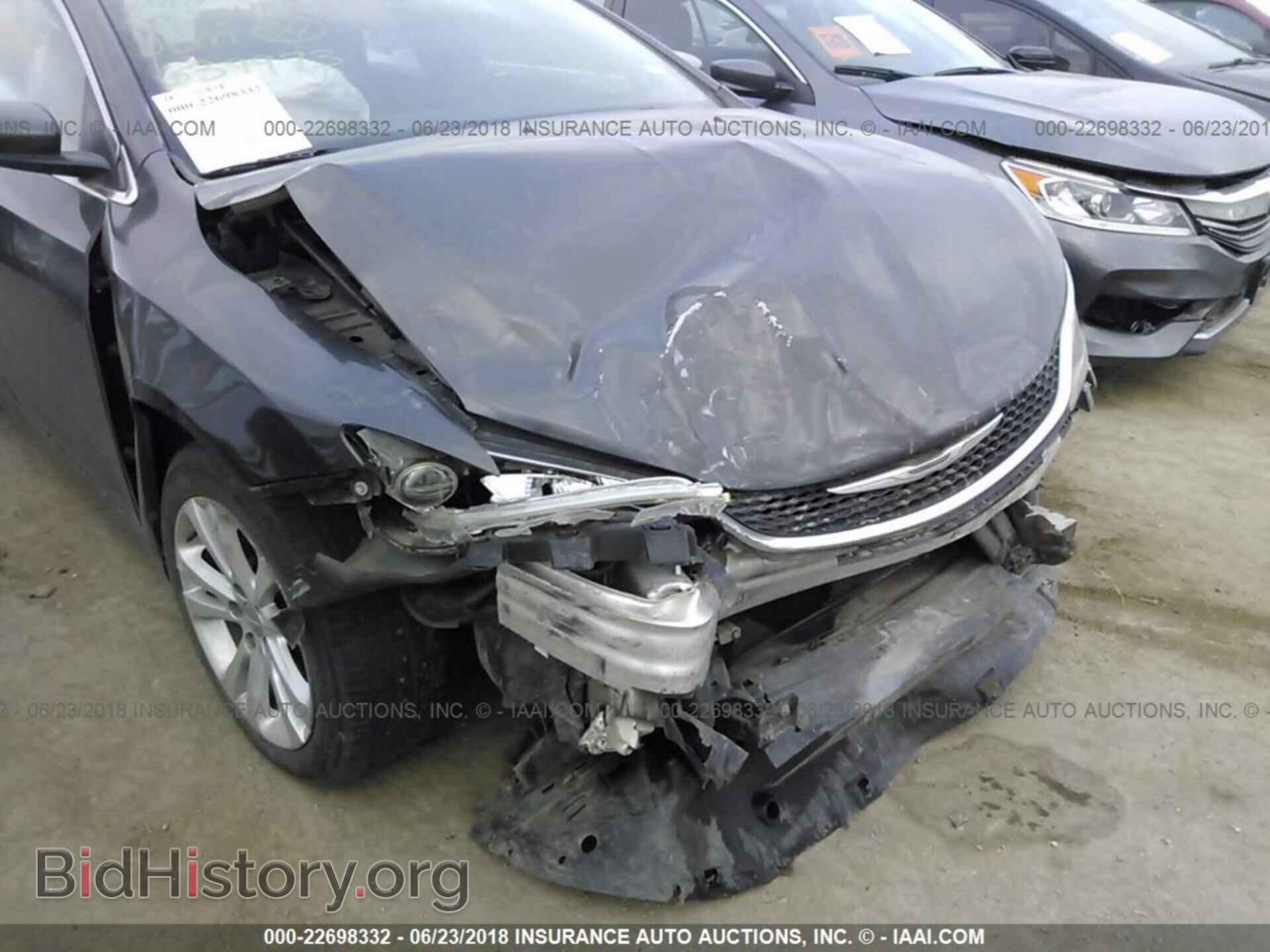 2015 Chrysler 200 - VIN: 1C3CCCAB4FN639973 - Photo 6